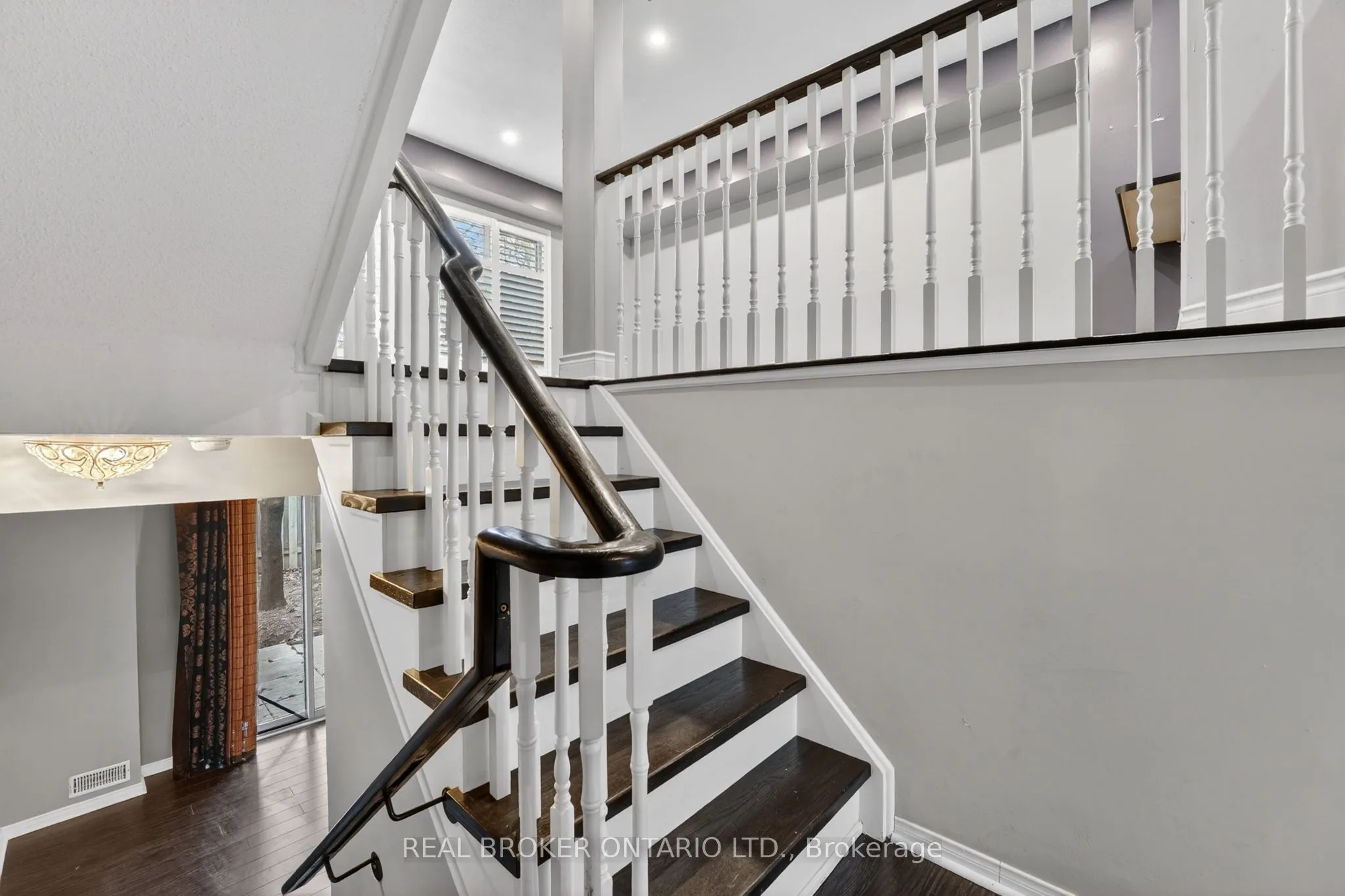 5985 Creditview Road #8