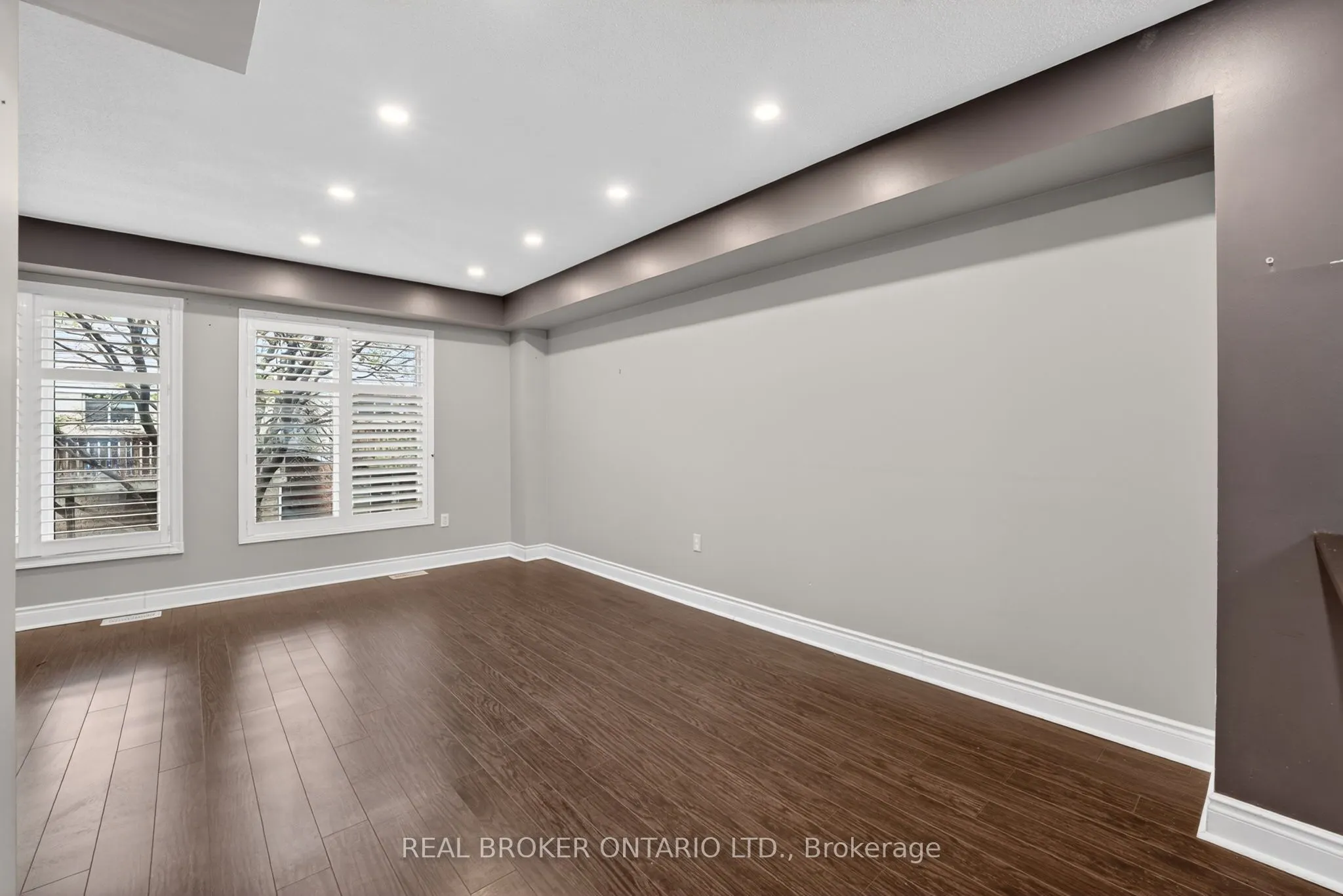 5985 Creditview Road #8