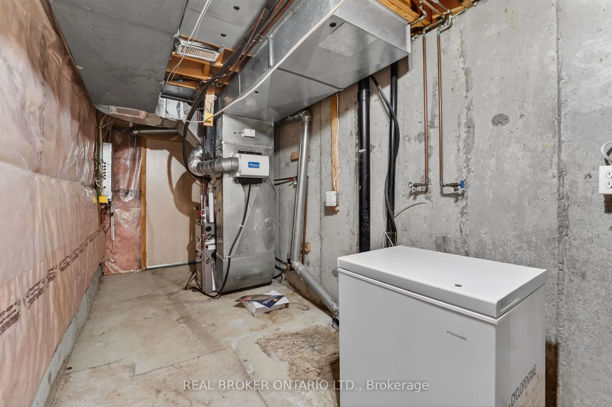 5985 Creditview Road #8
