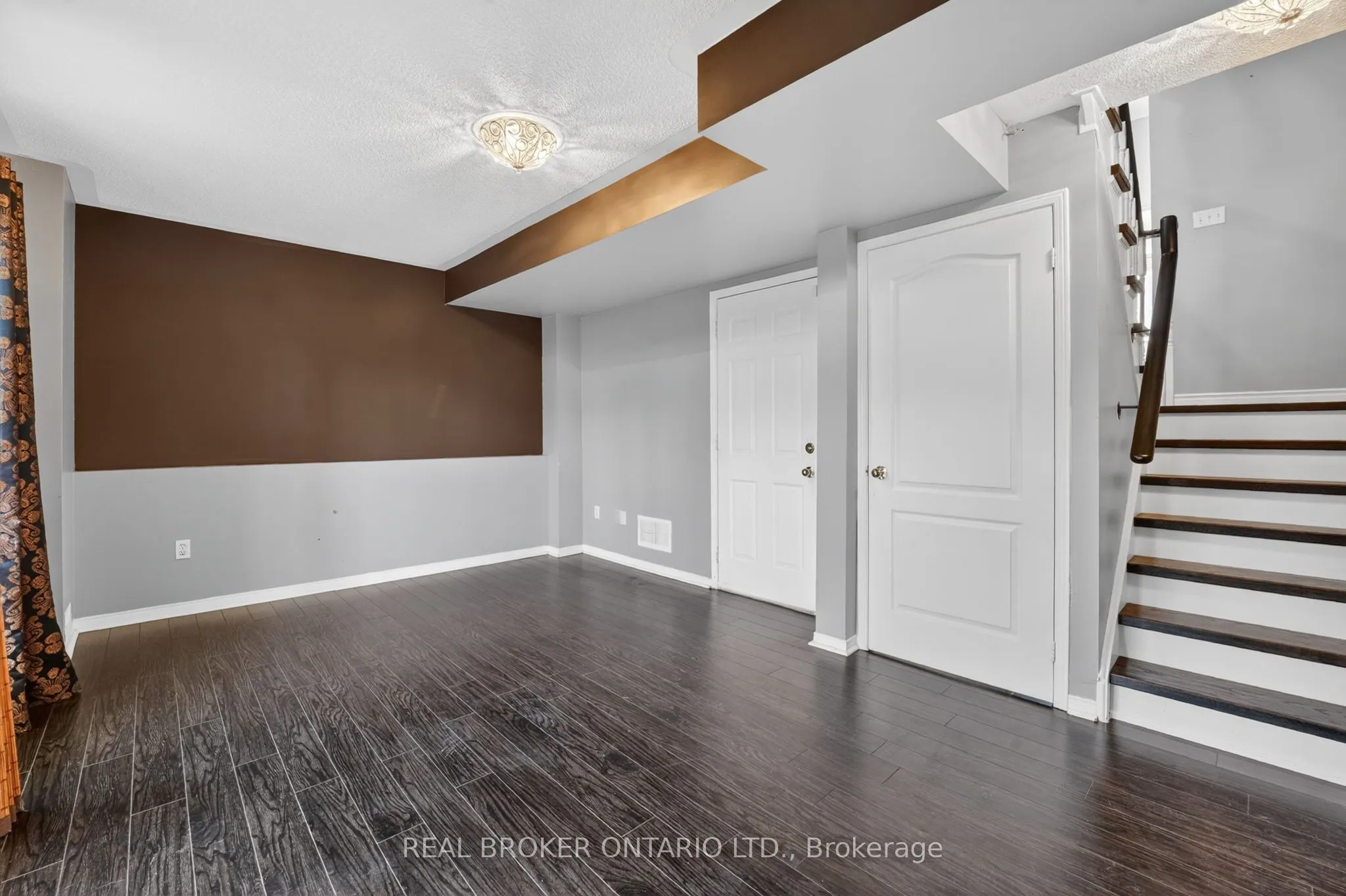 5985 Creditview Road #8