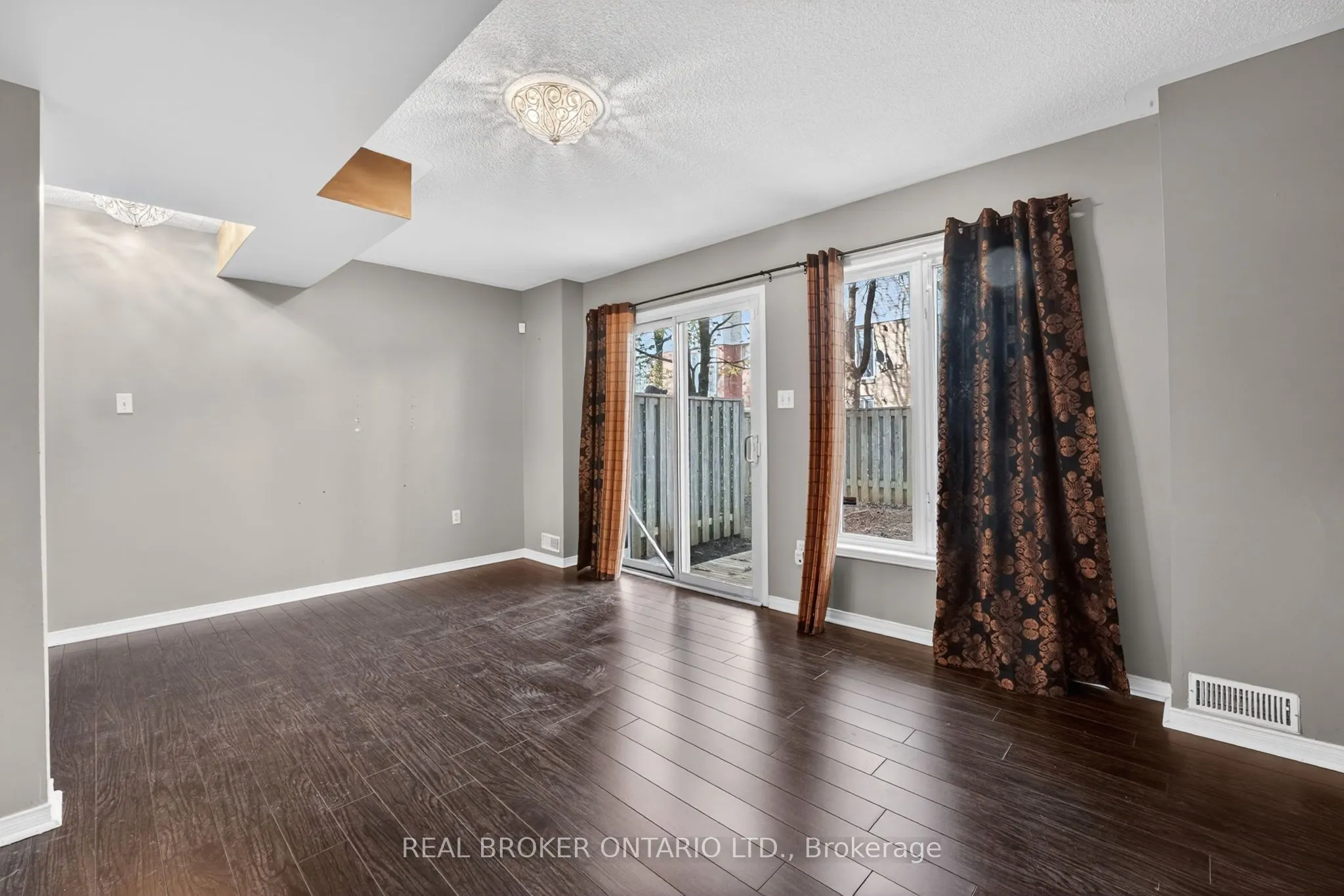 5985 Creditview Road #8