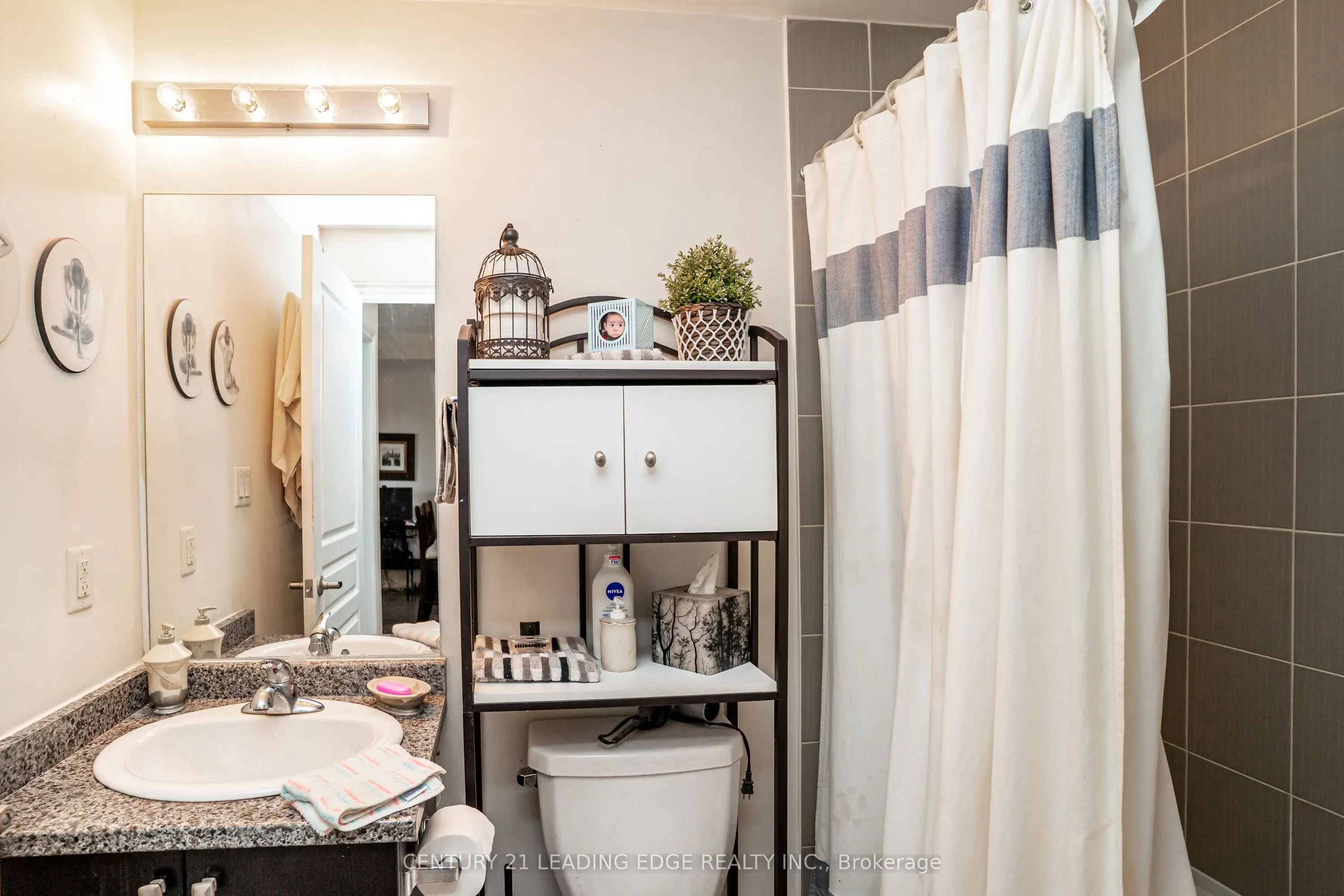 570 Lolita Gardens #421