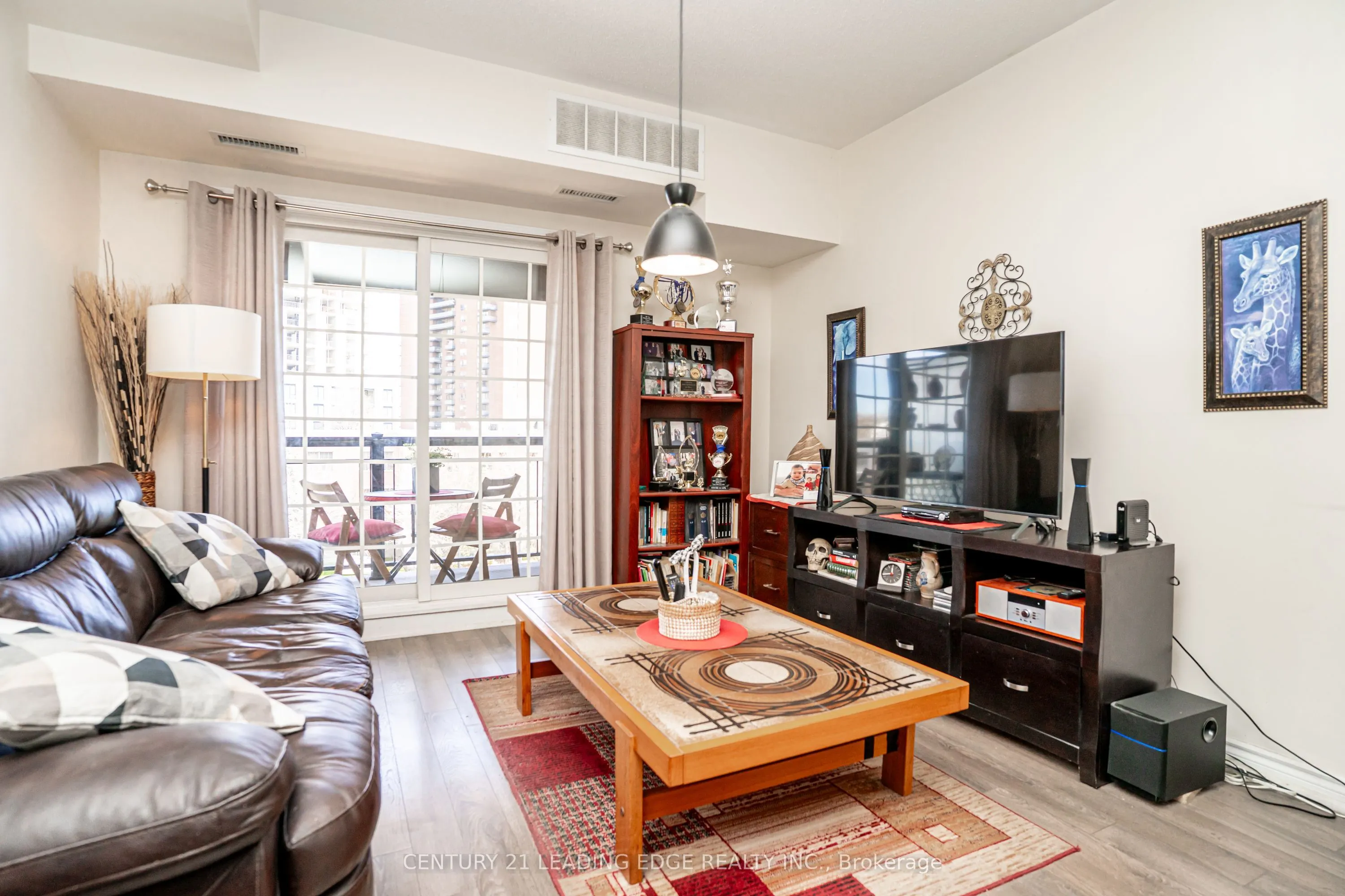 570 Lolita Gardens #421