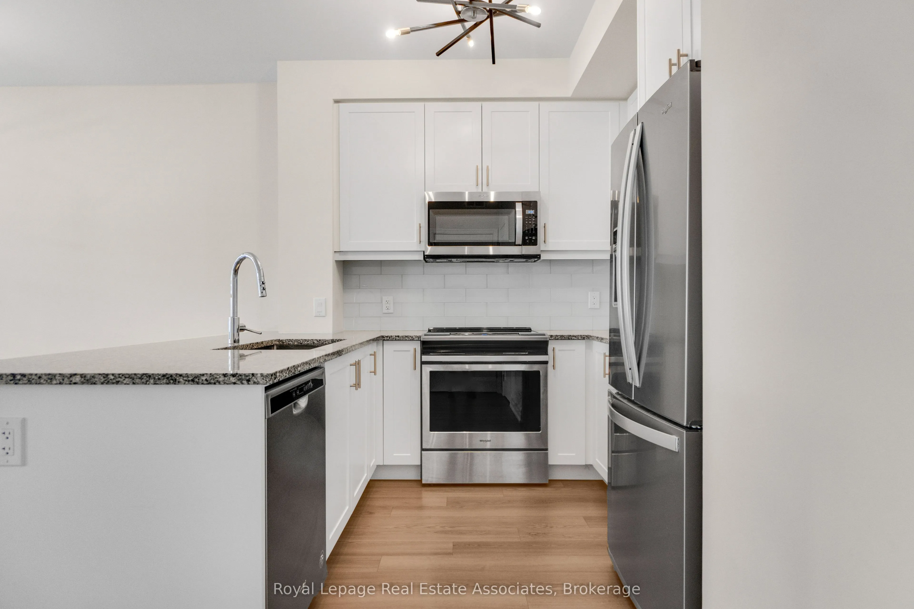 657 Cricklewood Drive #511