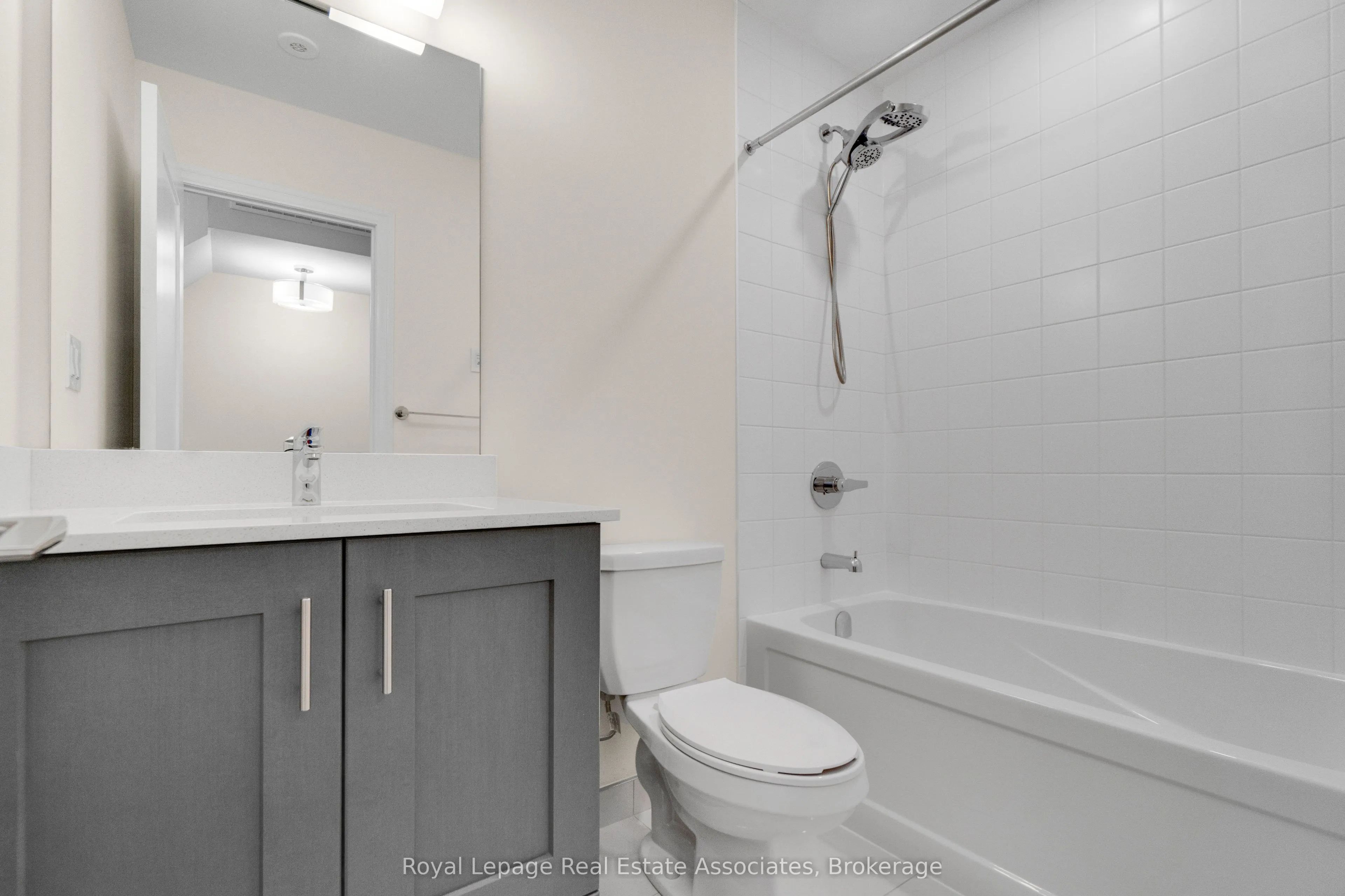 657 Cricklewood Drive #511