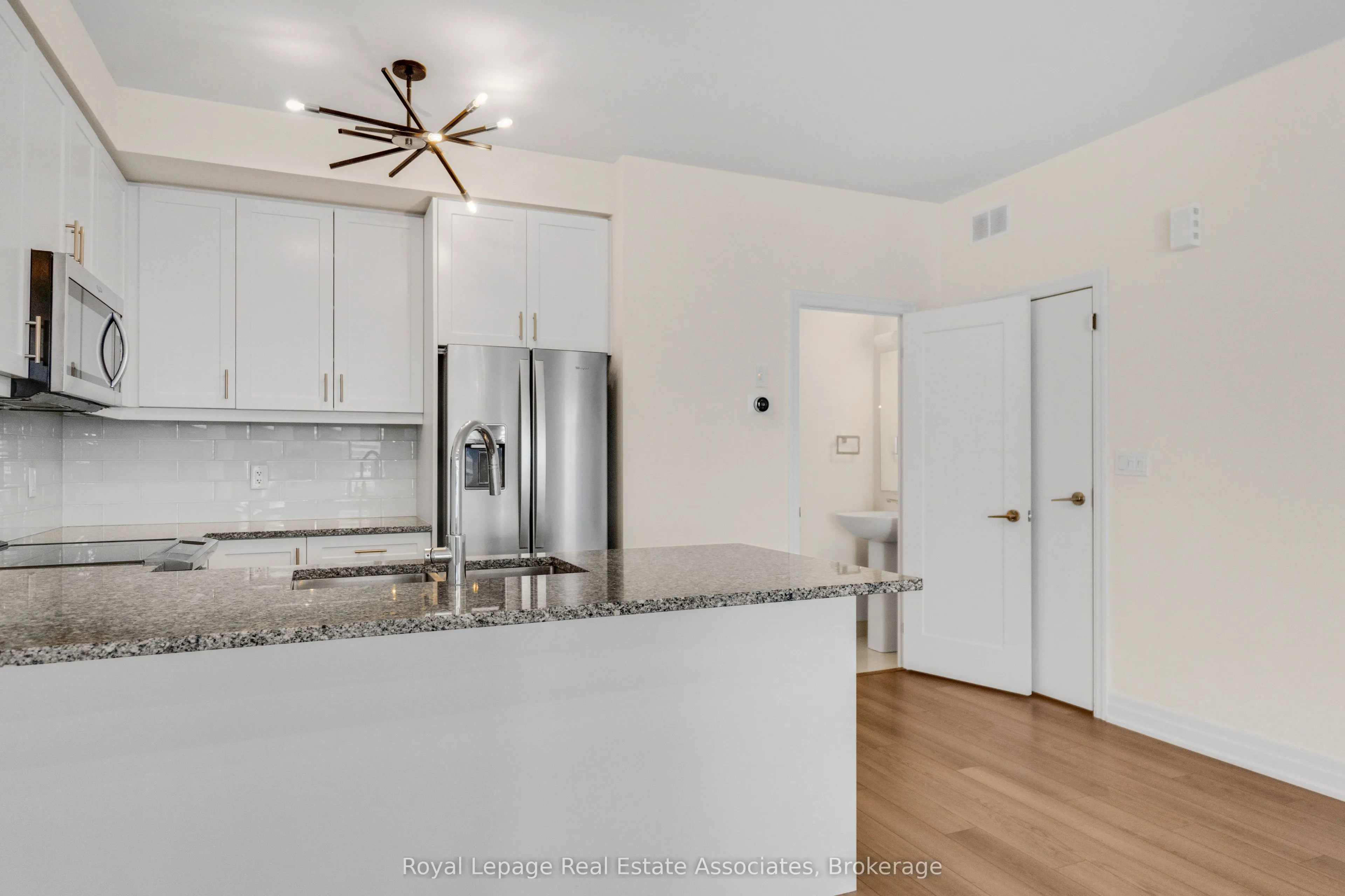 657 Cricklewood Drive #511