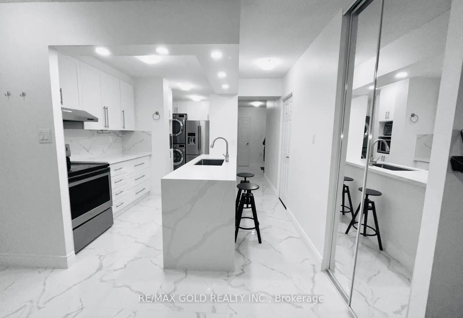 390 Dixon Road #1611