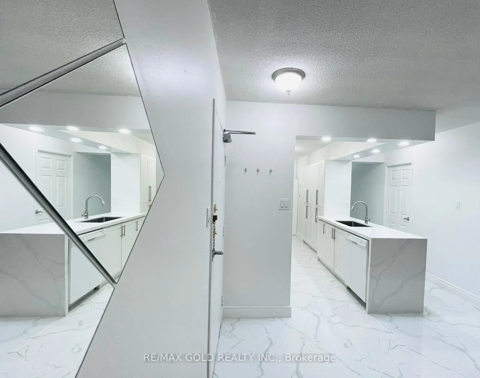 390 Dixon Road #1611