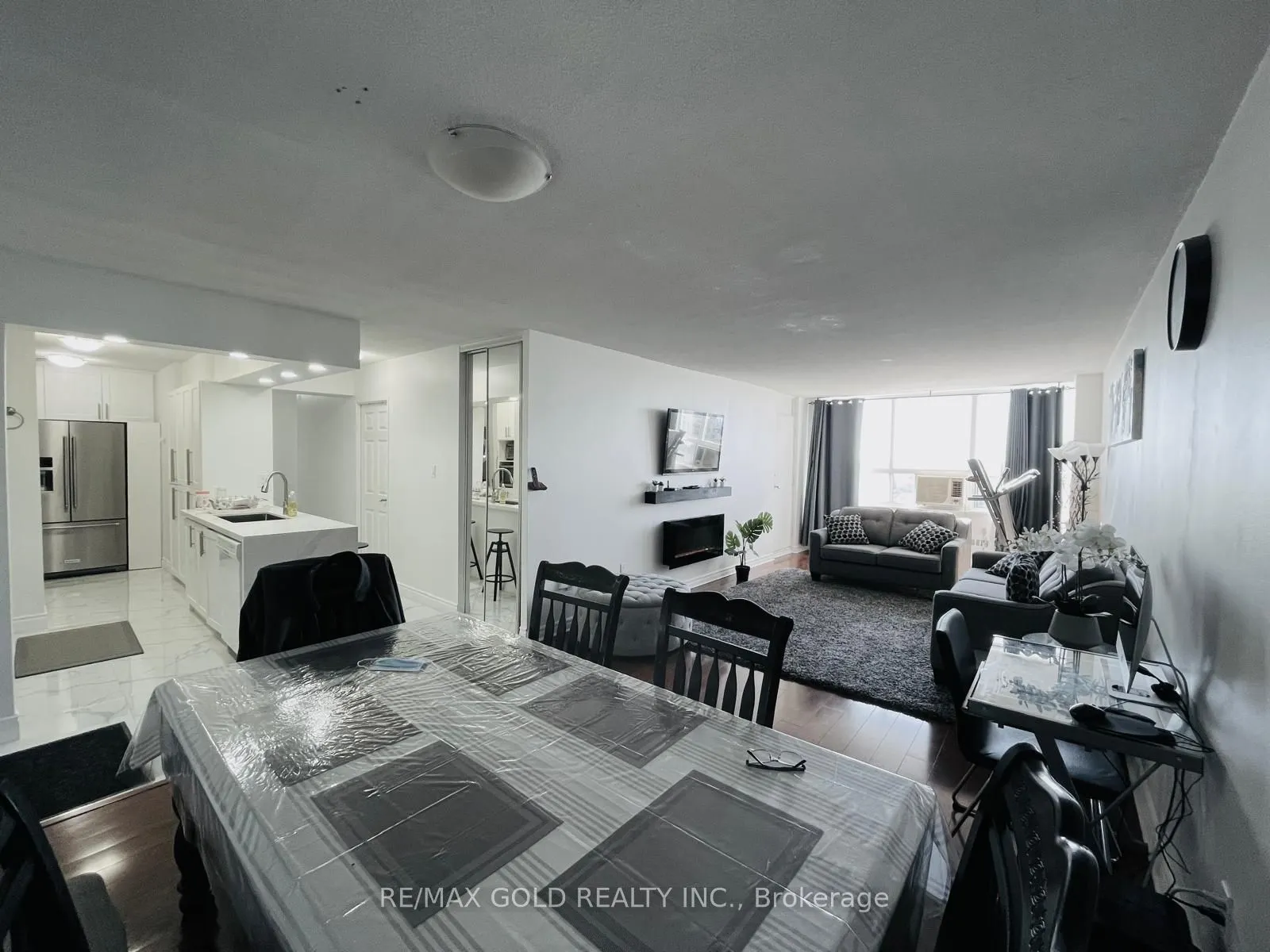 390 Dixon Road #1611