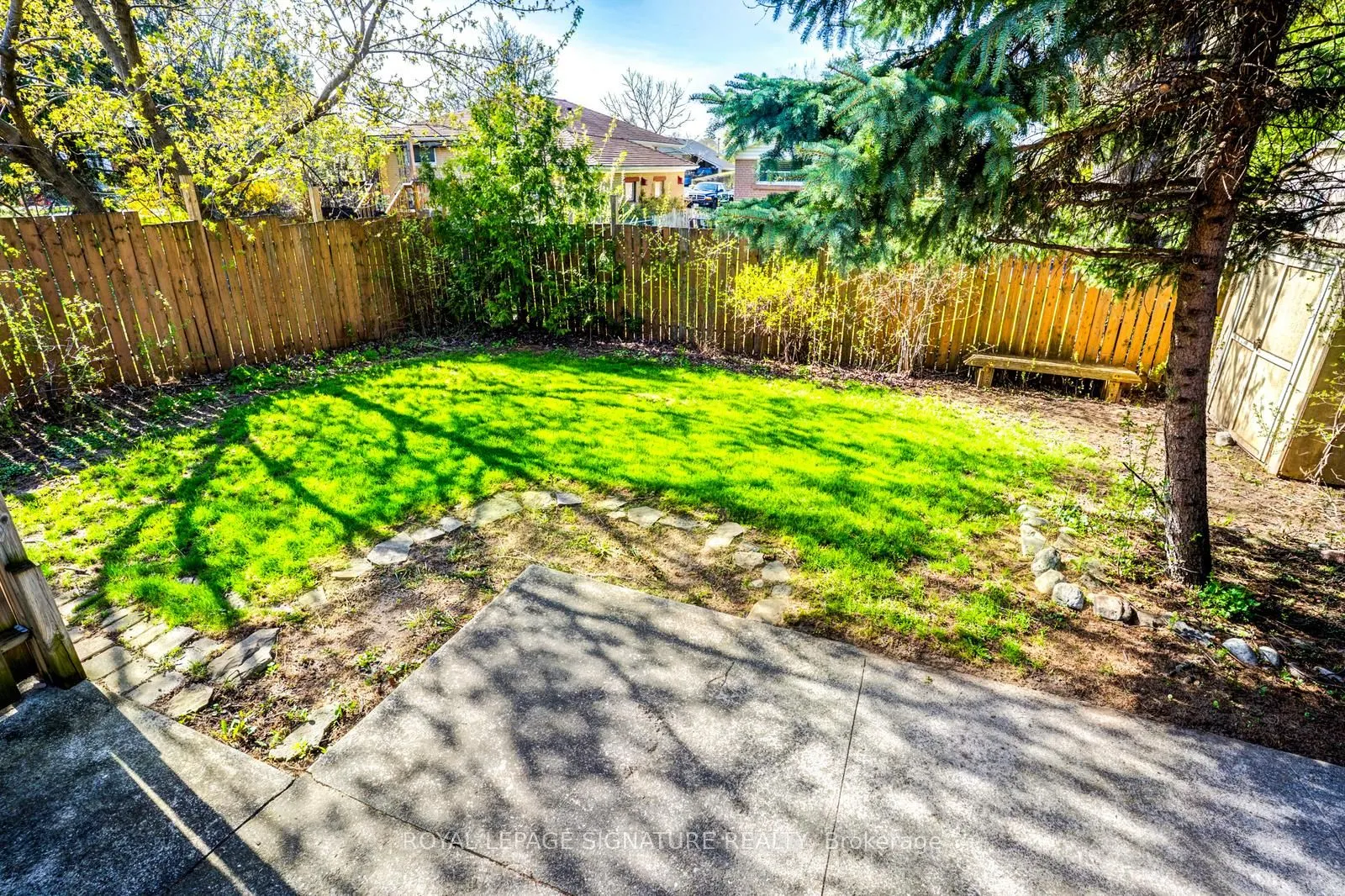 15 Epsom Downs Drive