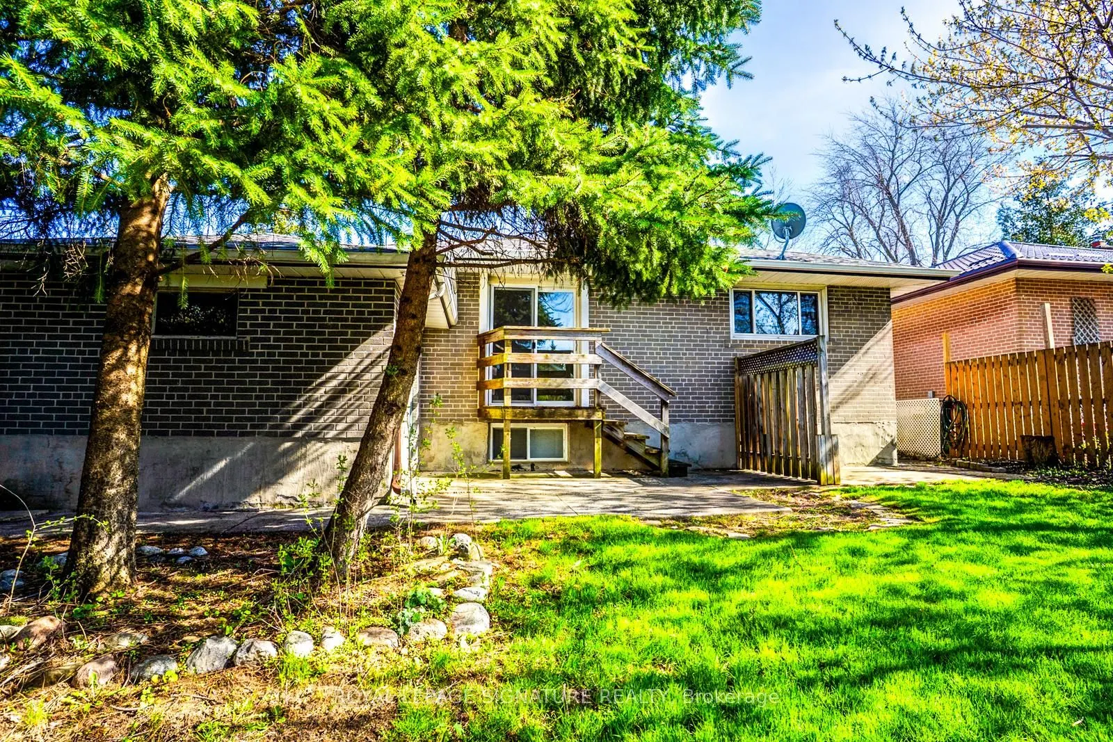 15 Epsom Downs Drive