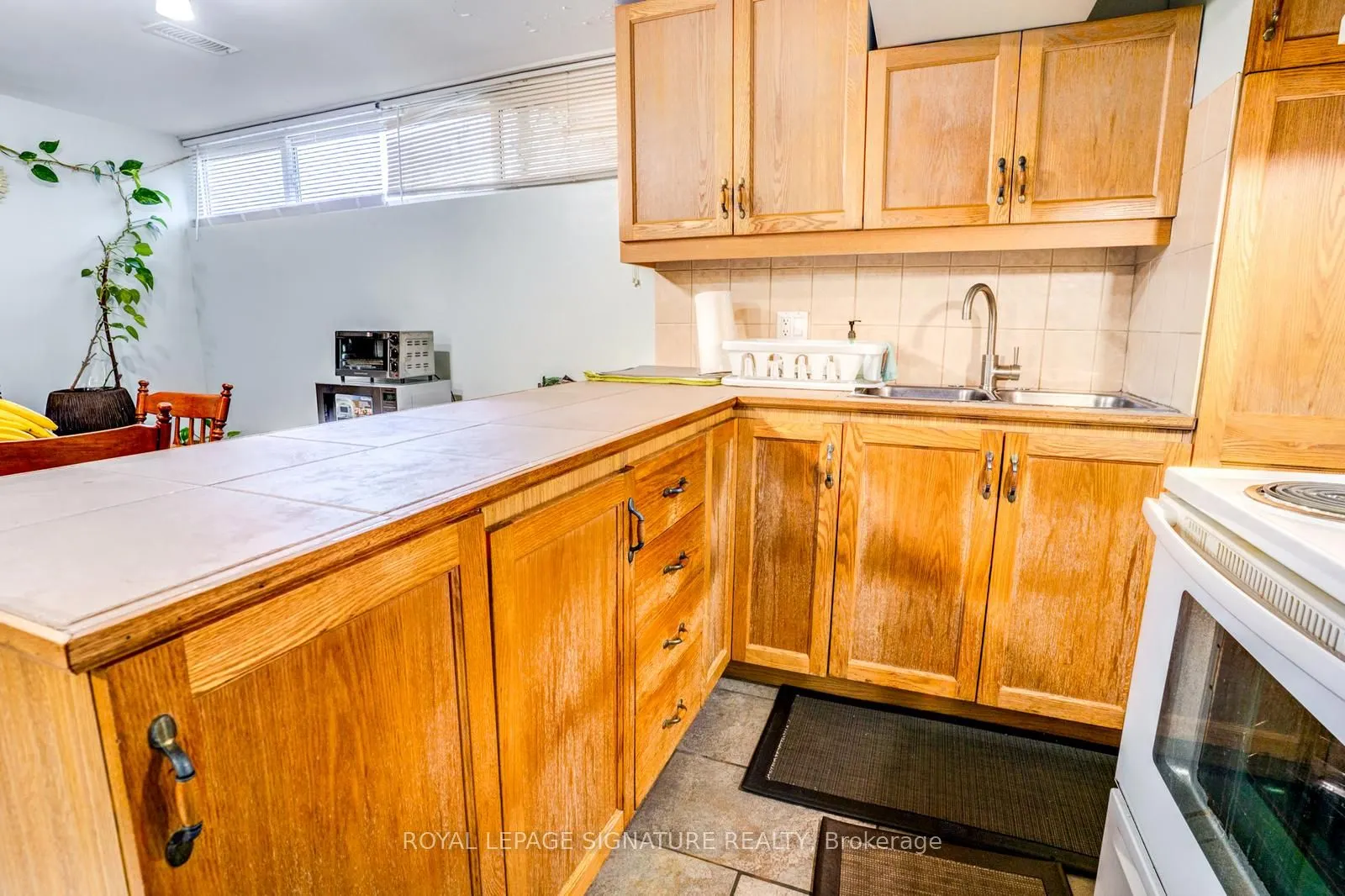 15 Epsom Downs Drive