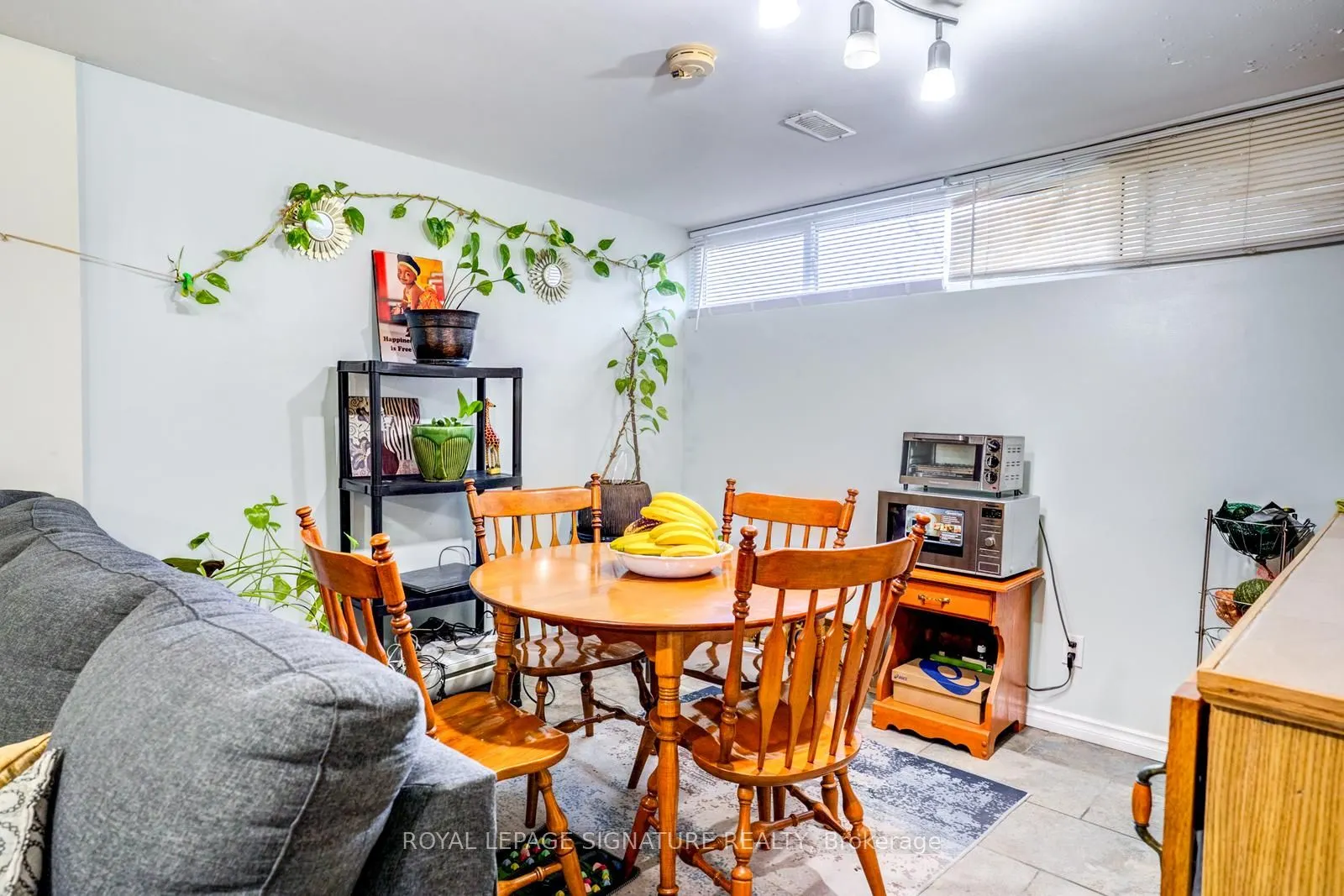 15 Epsom Downs Drive