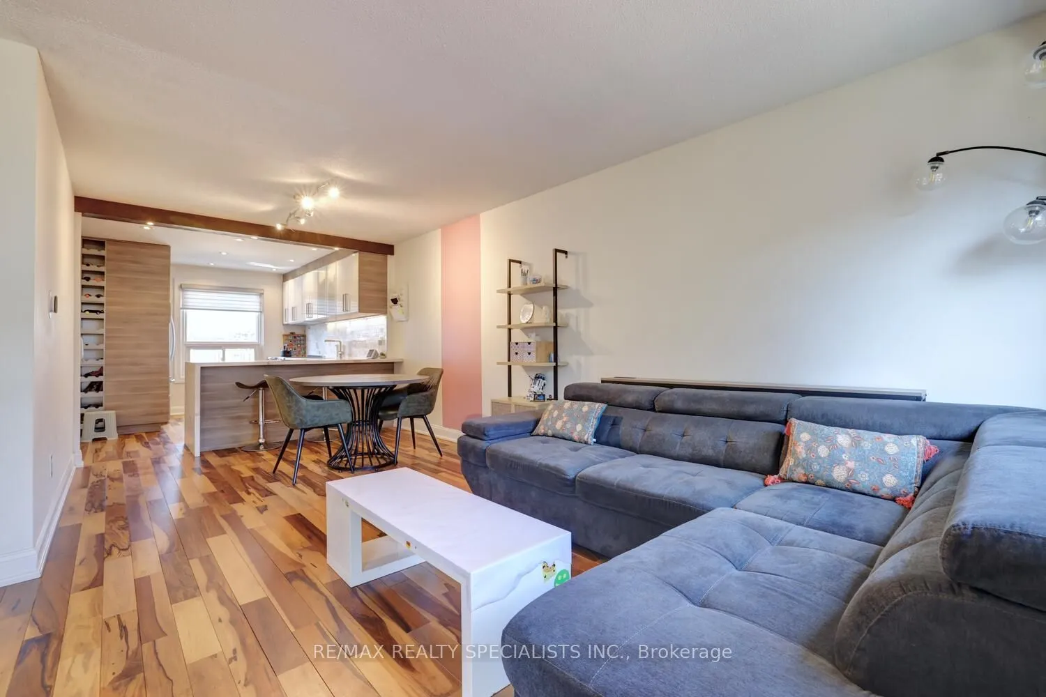 2445 Homelands Drive #25