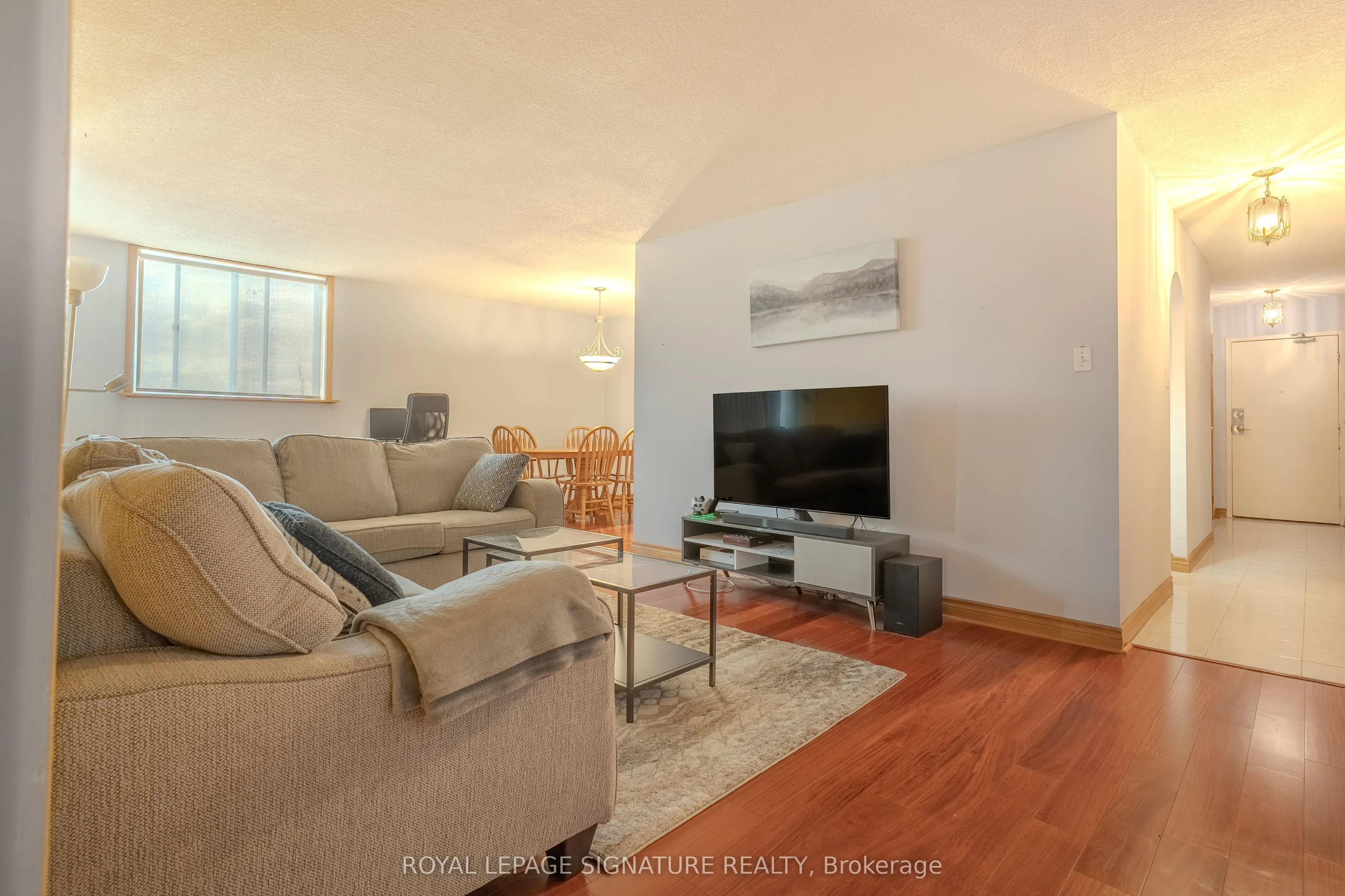 975 Warwick Court #1608