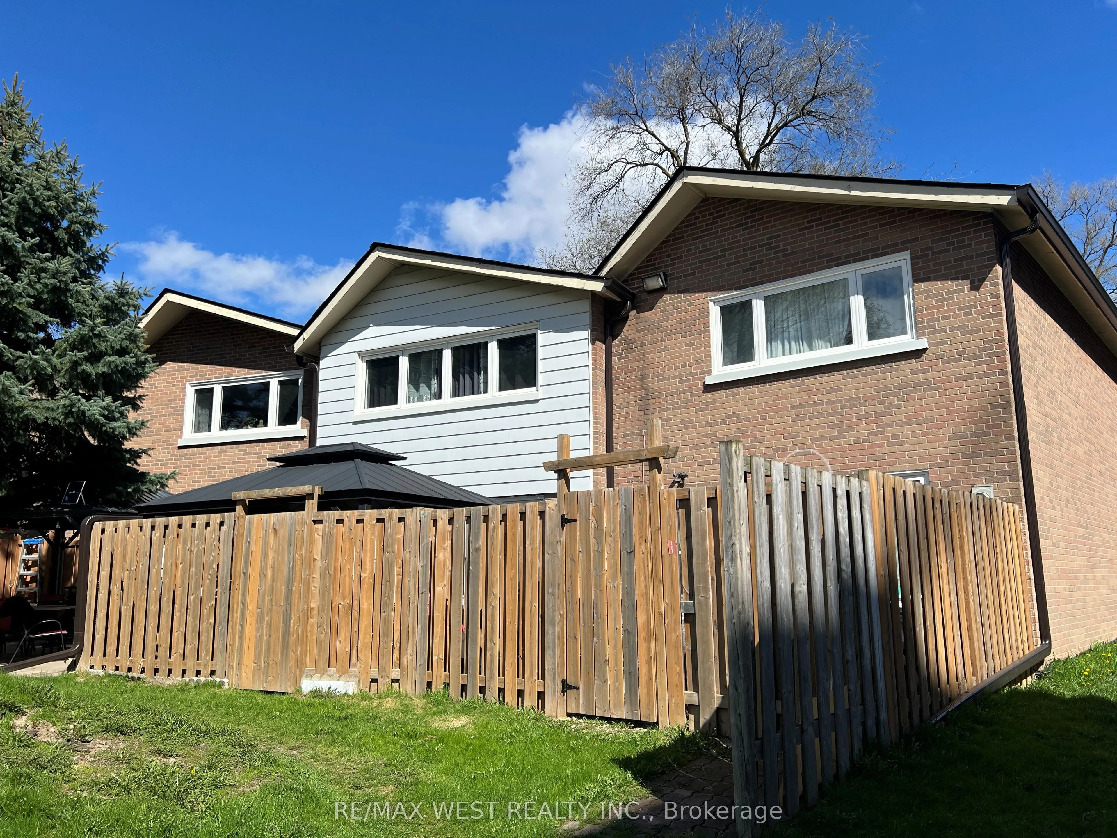 17 Derrydown Road #1