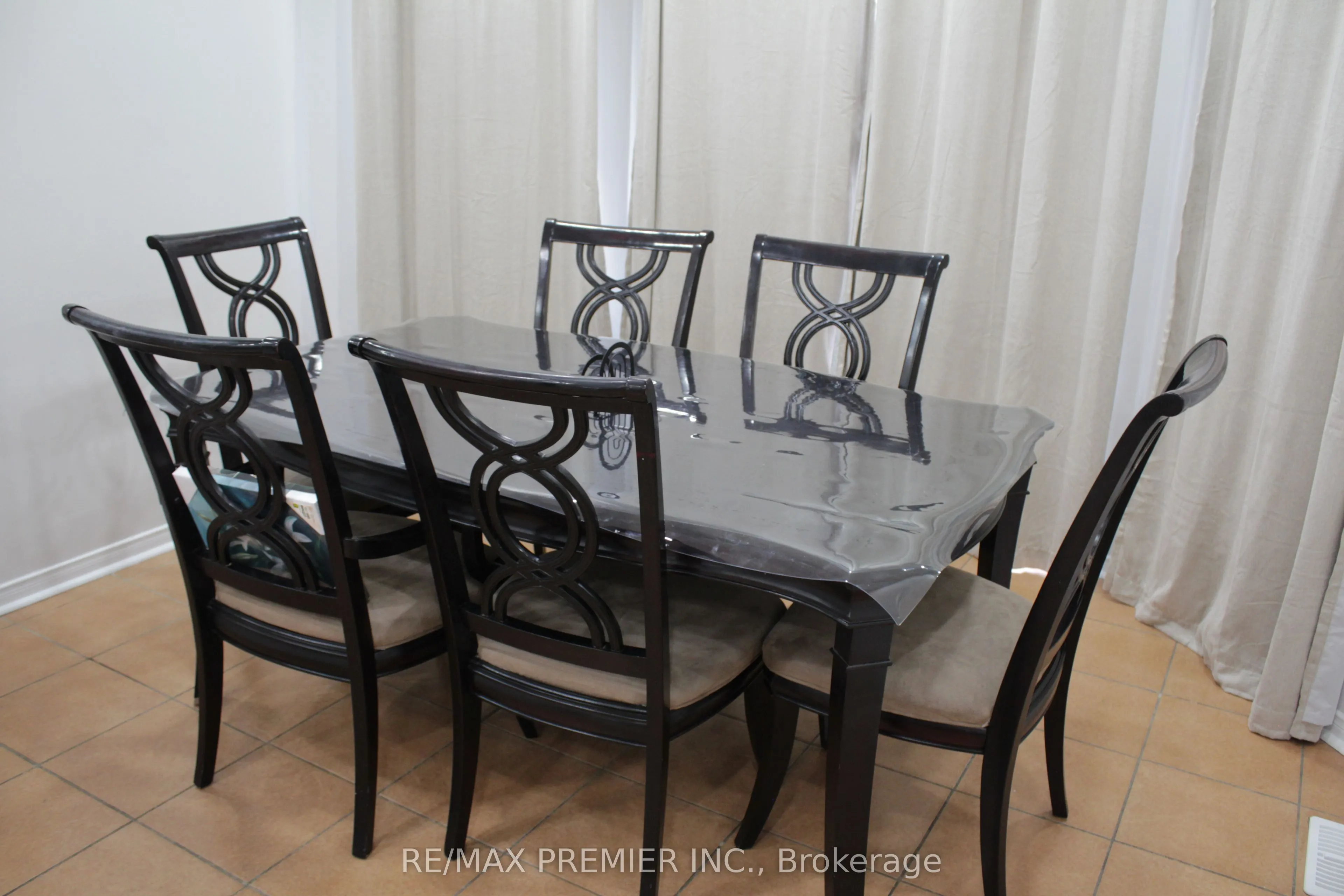 25 Westbrook Avenue #A