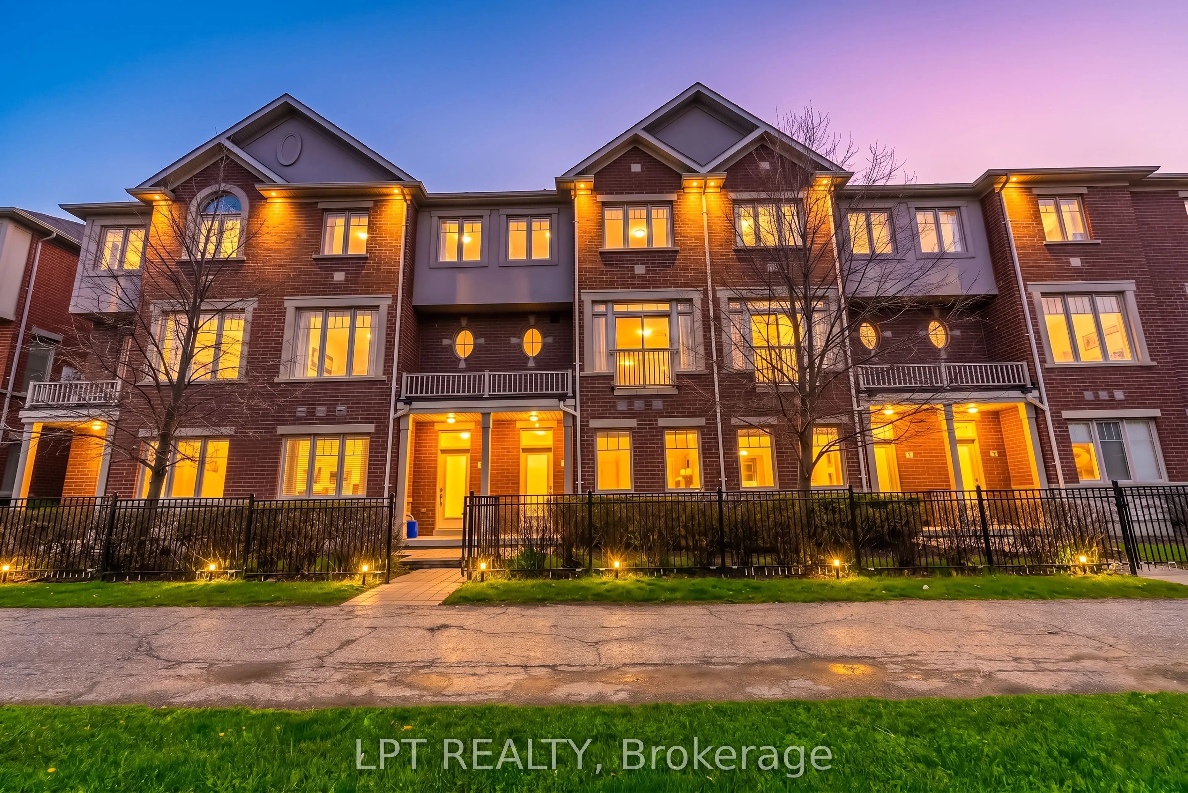 3215 Thomas Street #4