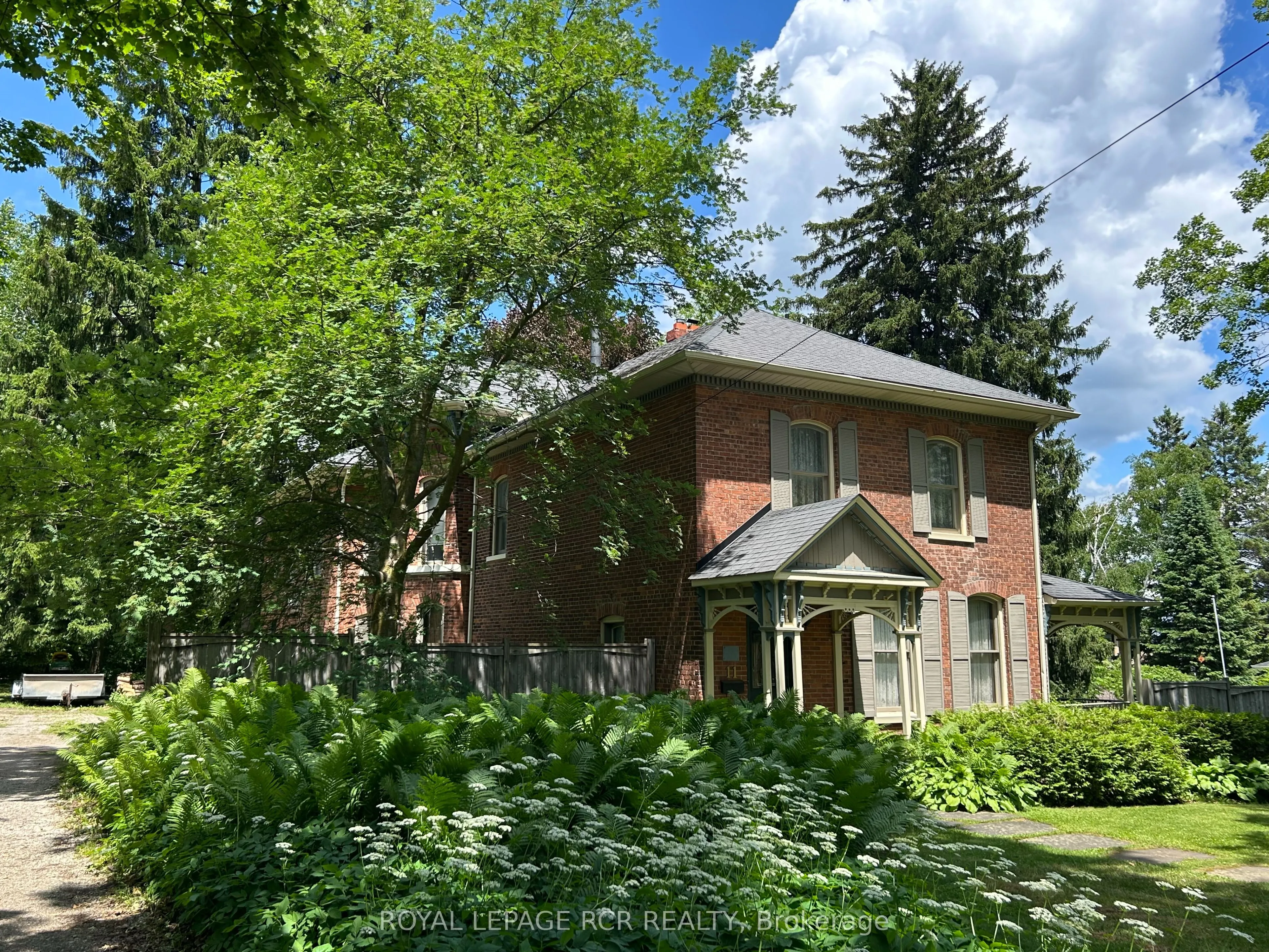 11 Third Avenue