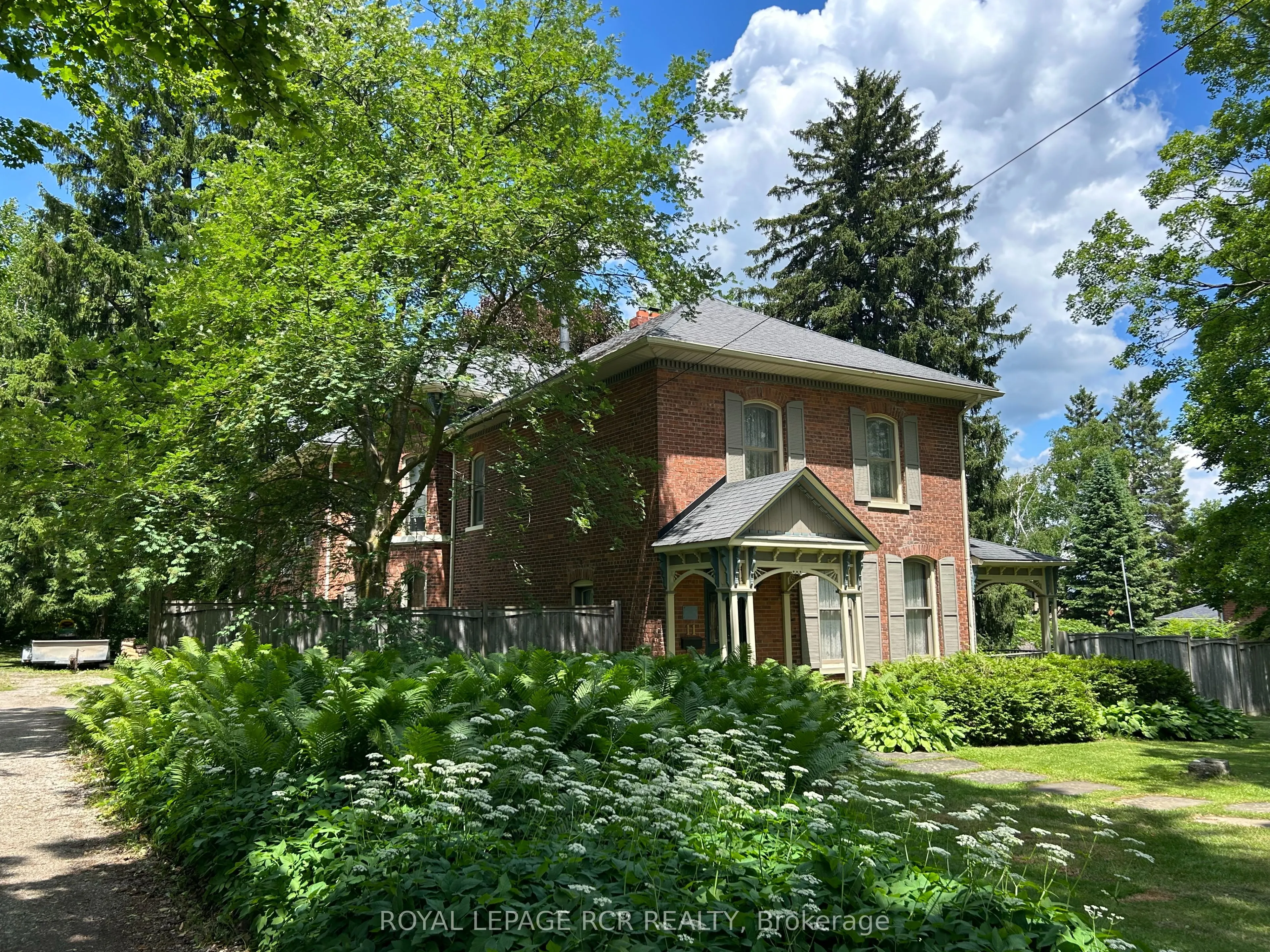 11 Third Avenue