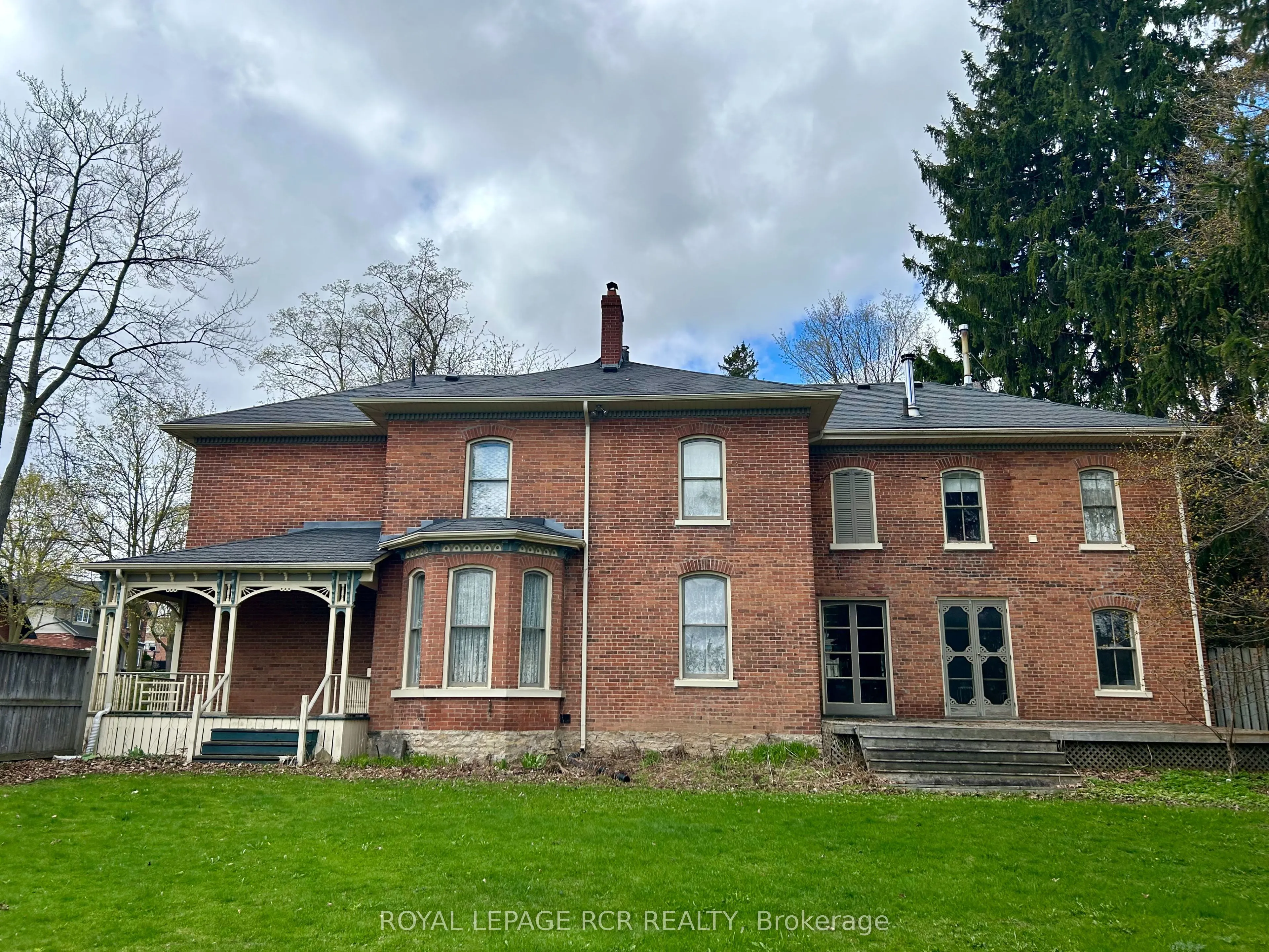 11 Third Avenue