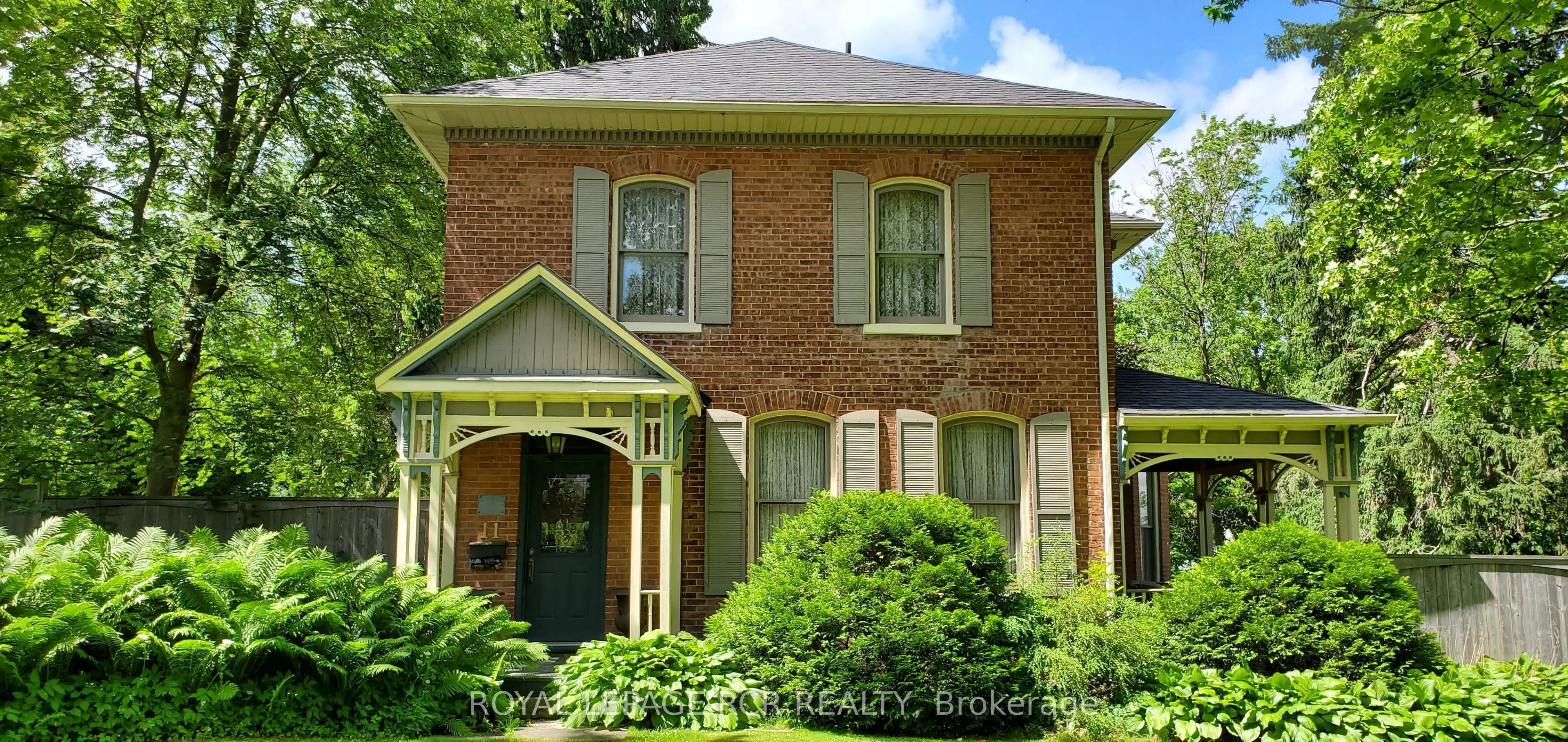 11 Third Avenue