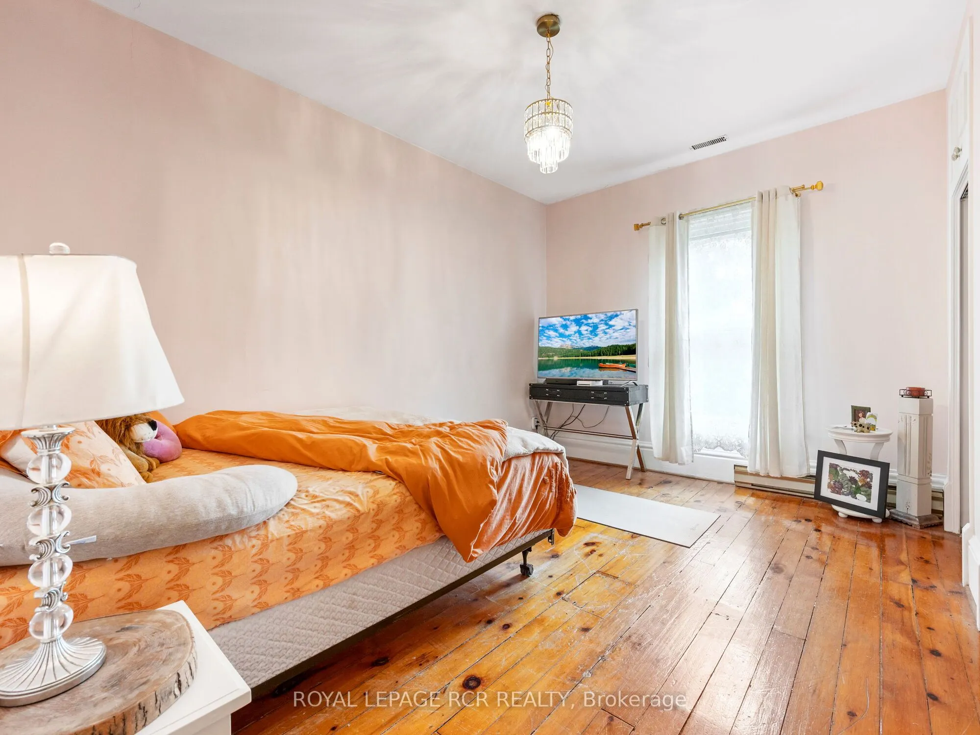 11 Third Avenue