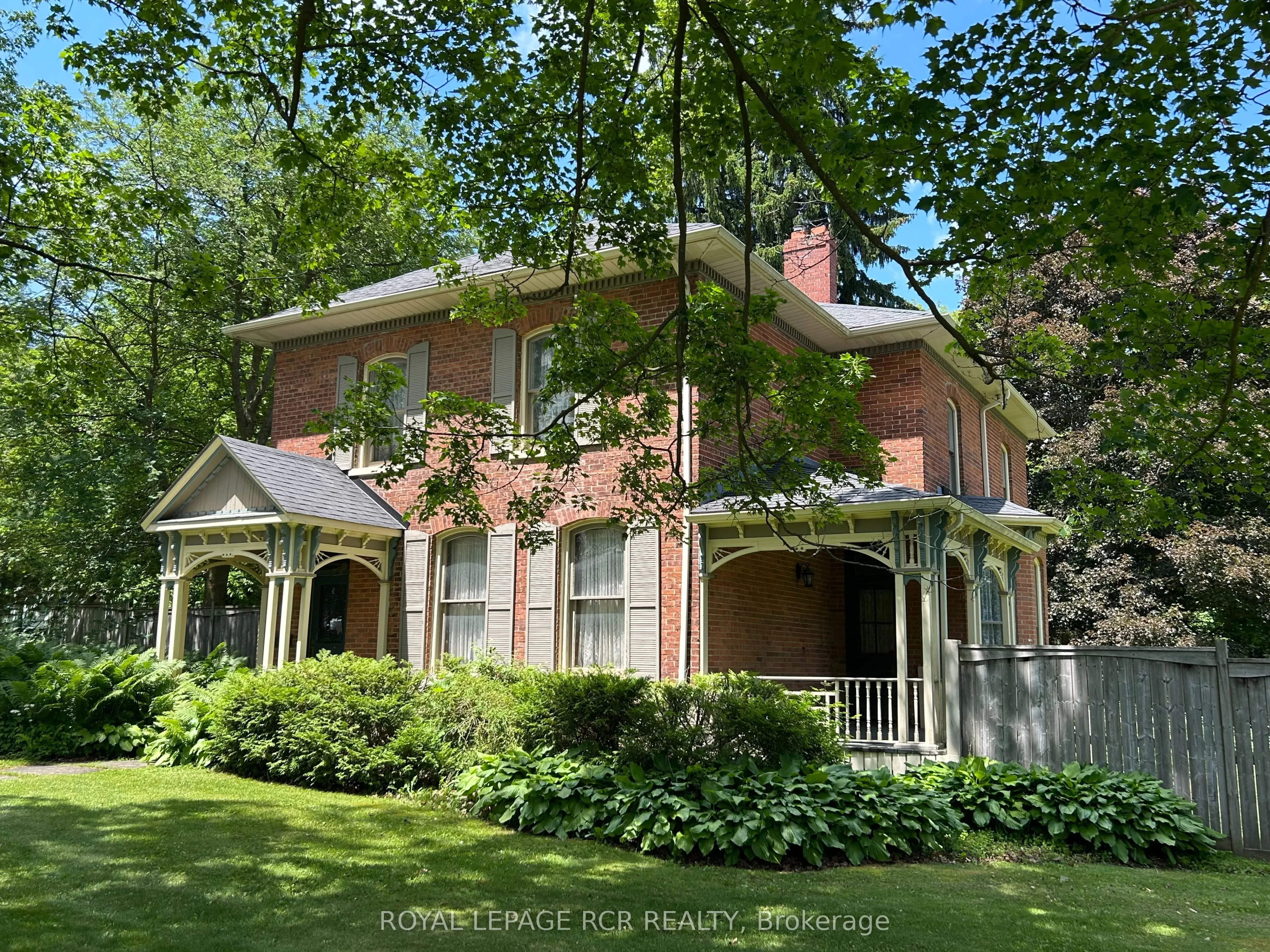 11 Third Avenue