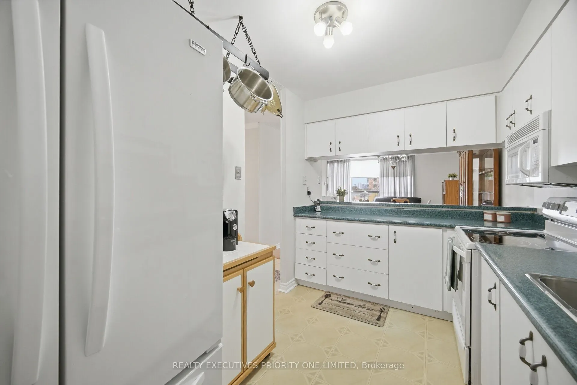 10 Martha Eaton Way #1013