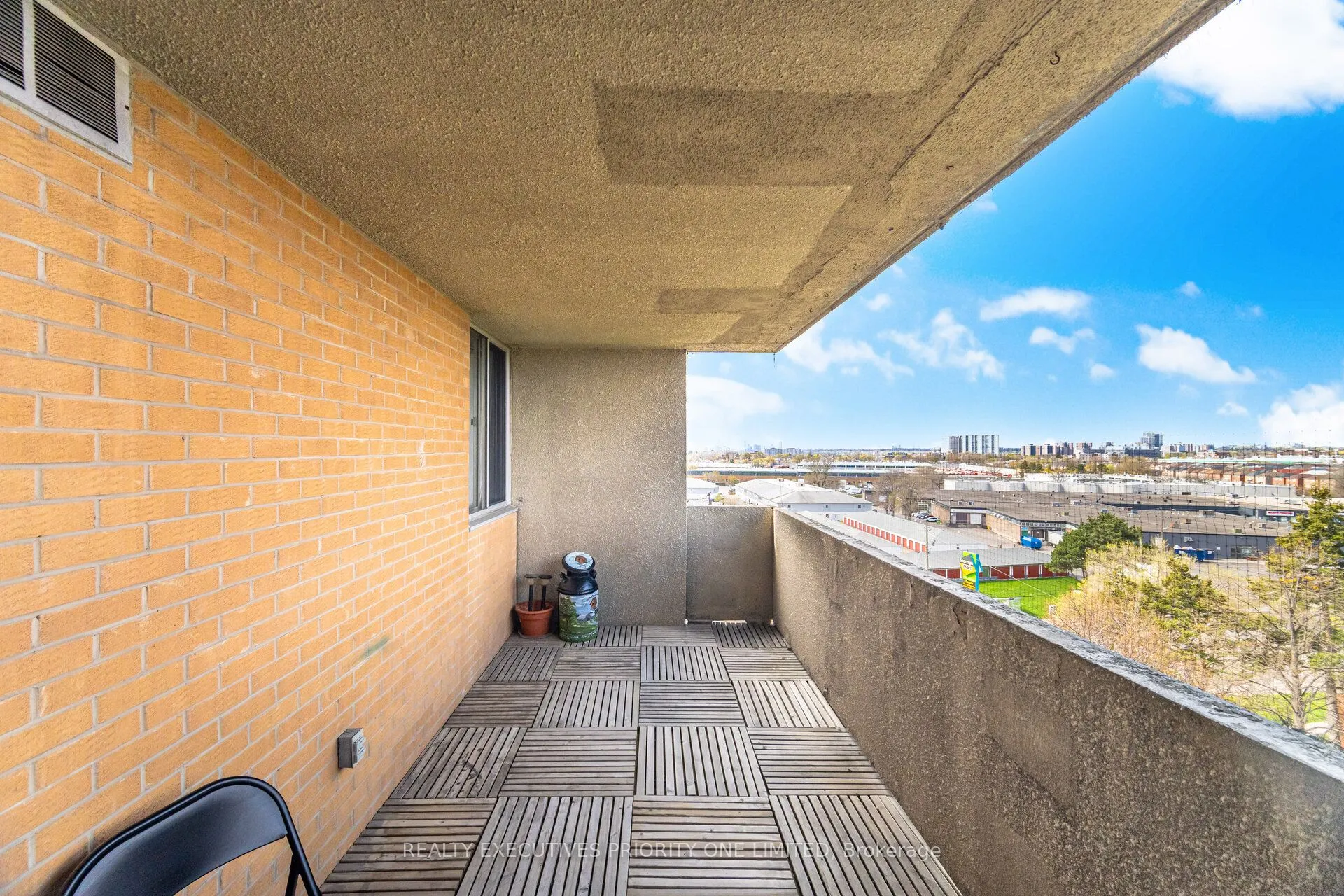 10 Martha Eaton Way #1013