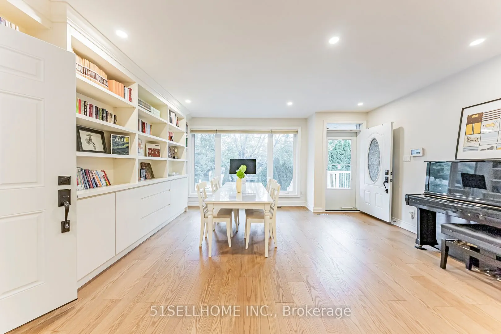 615 Parkside Drive