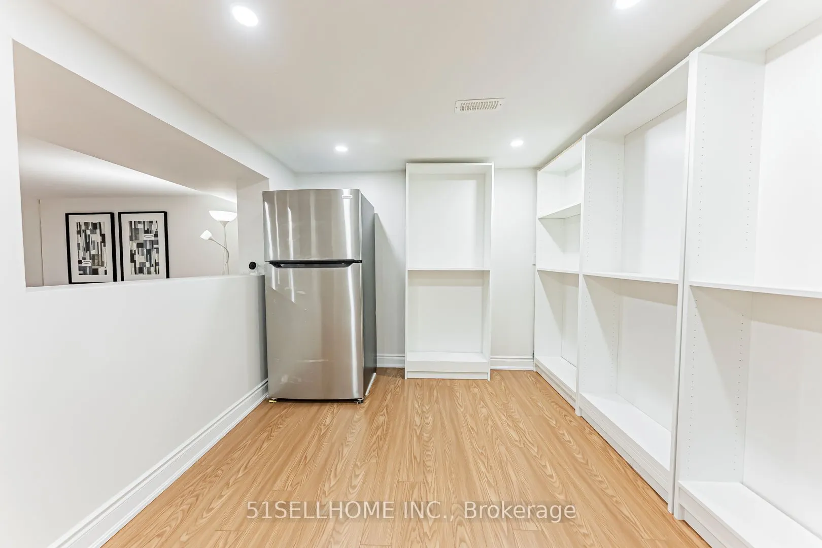615 Parkside Drive