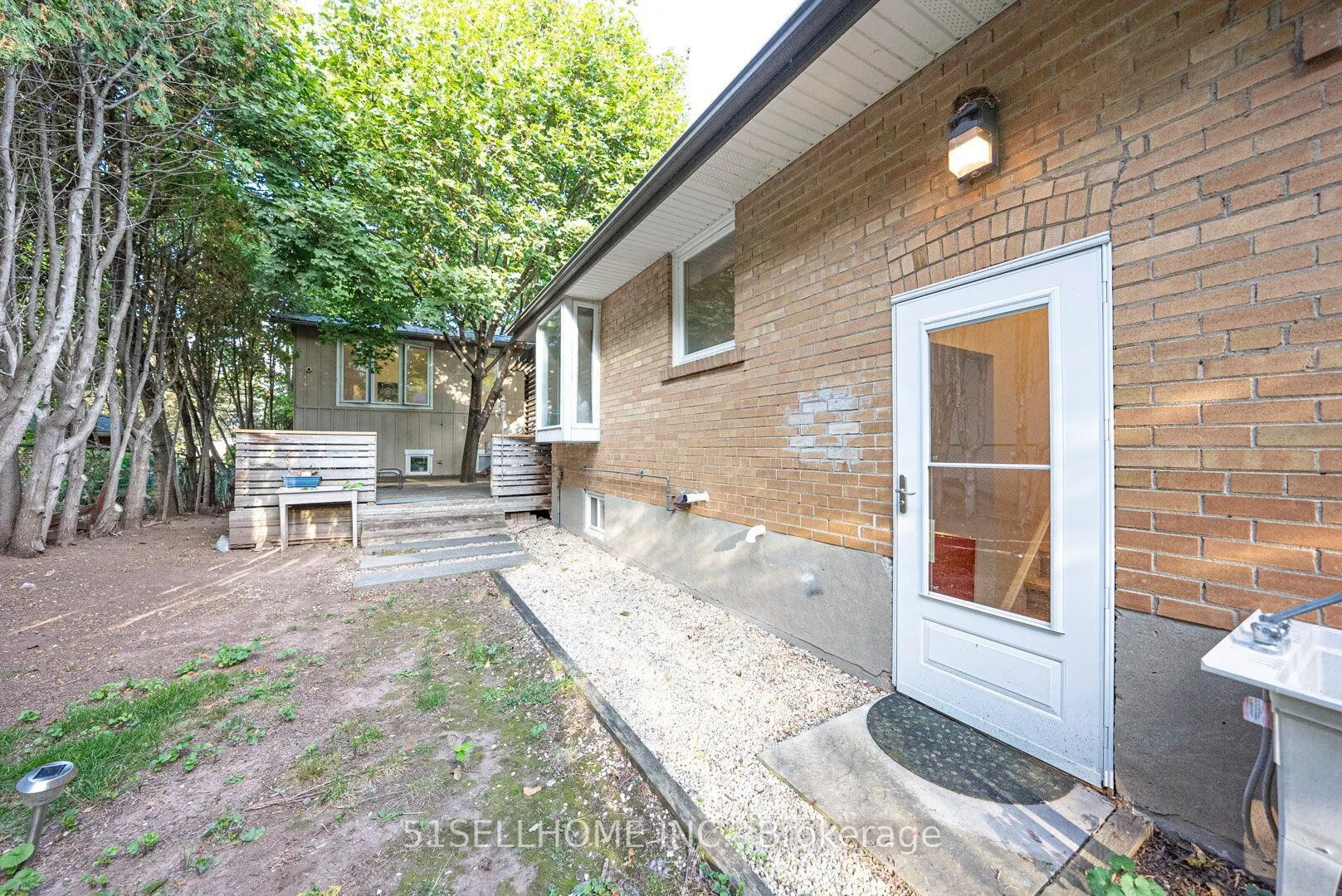 615 Parkside Drive