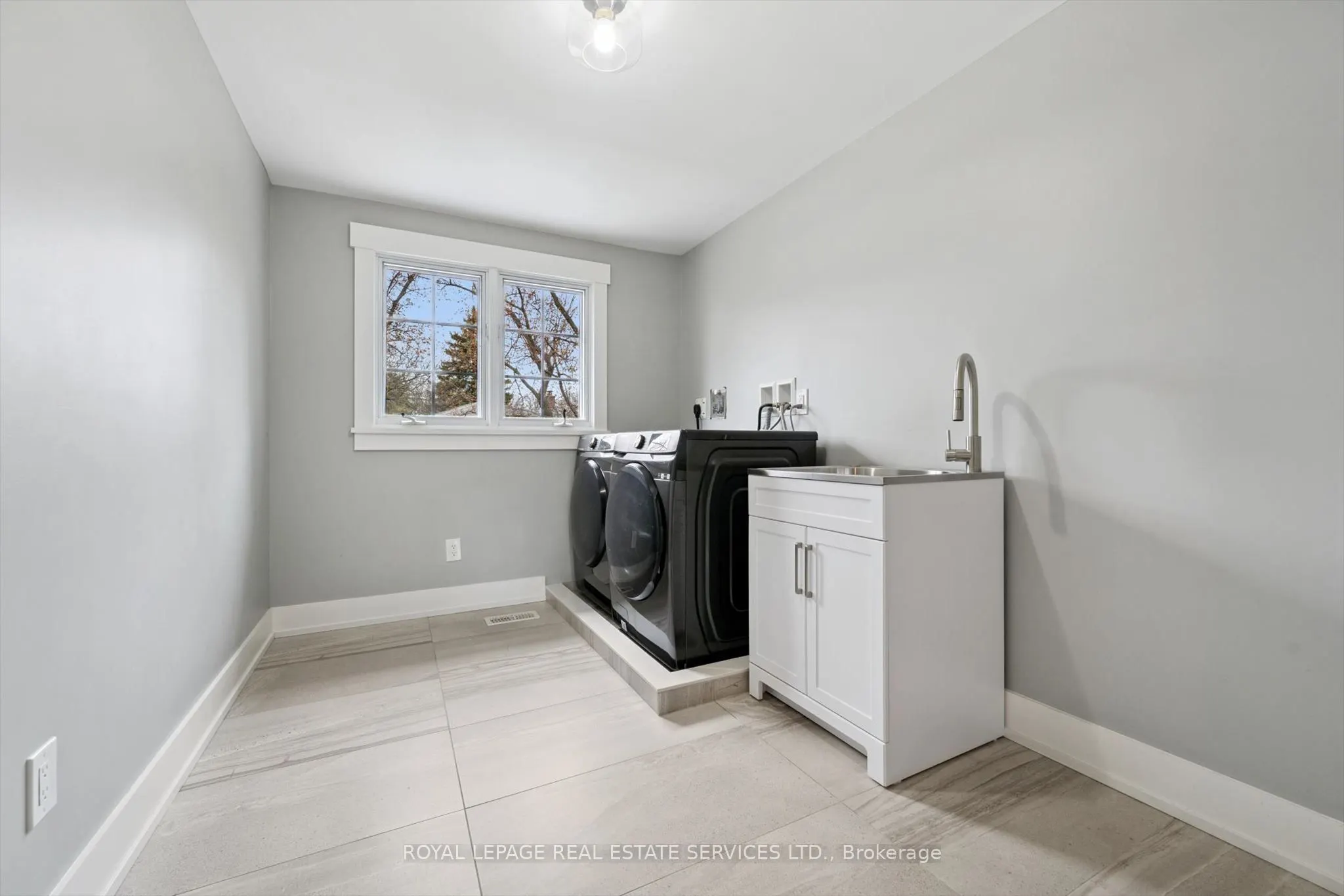 269 Sunray Road