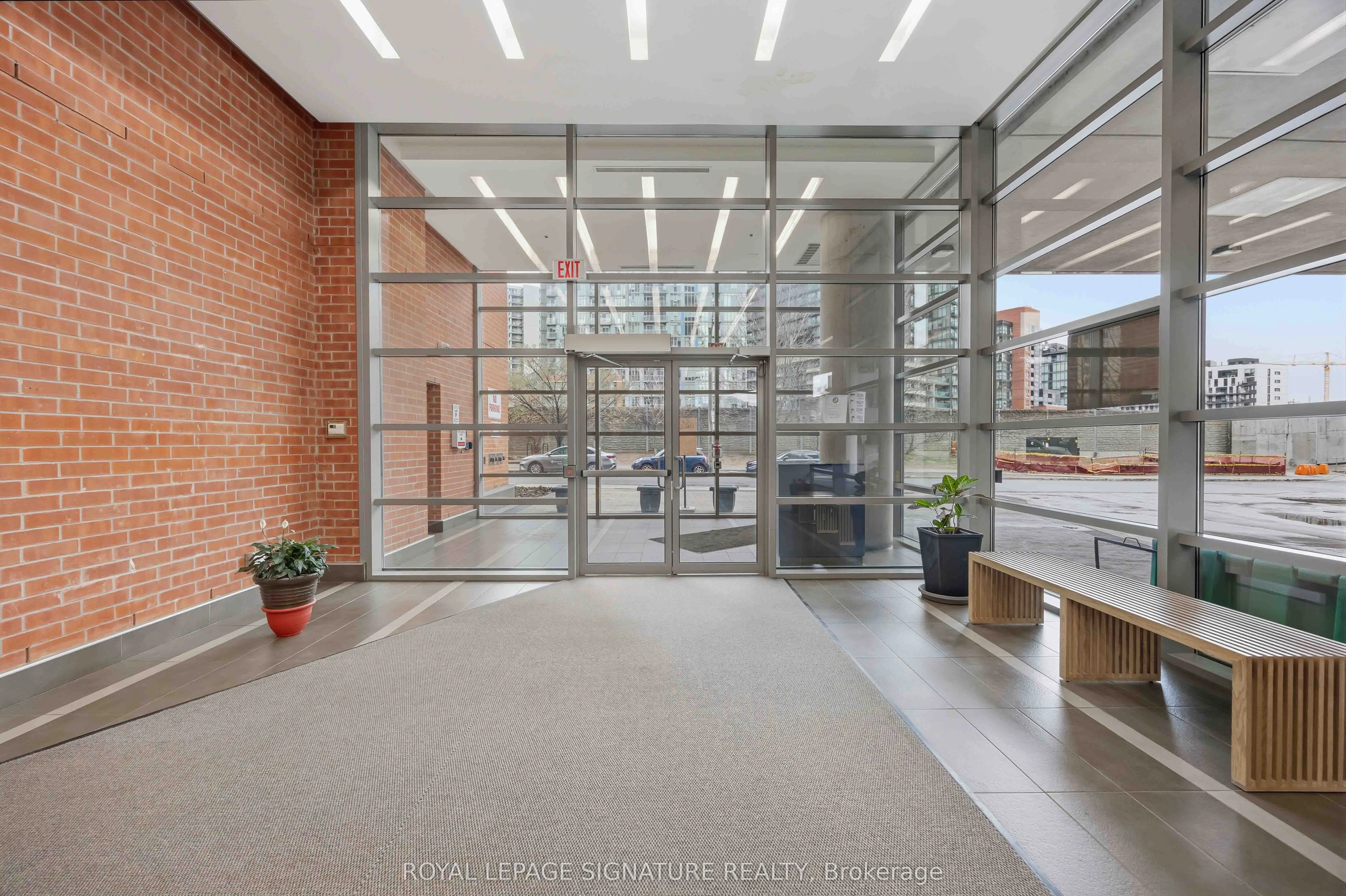 38 Joe Shuster Way #1625