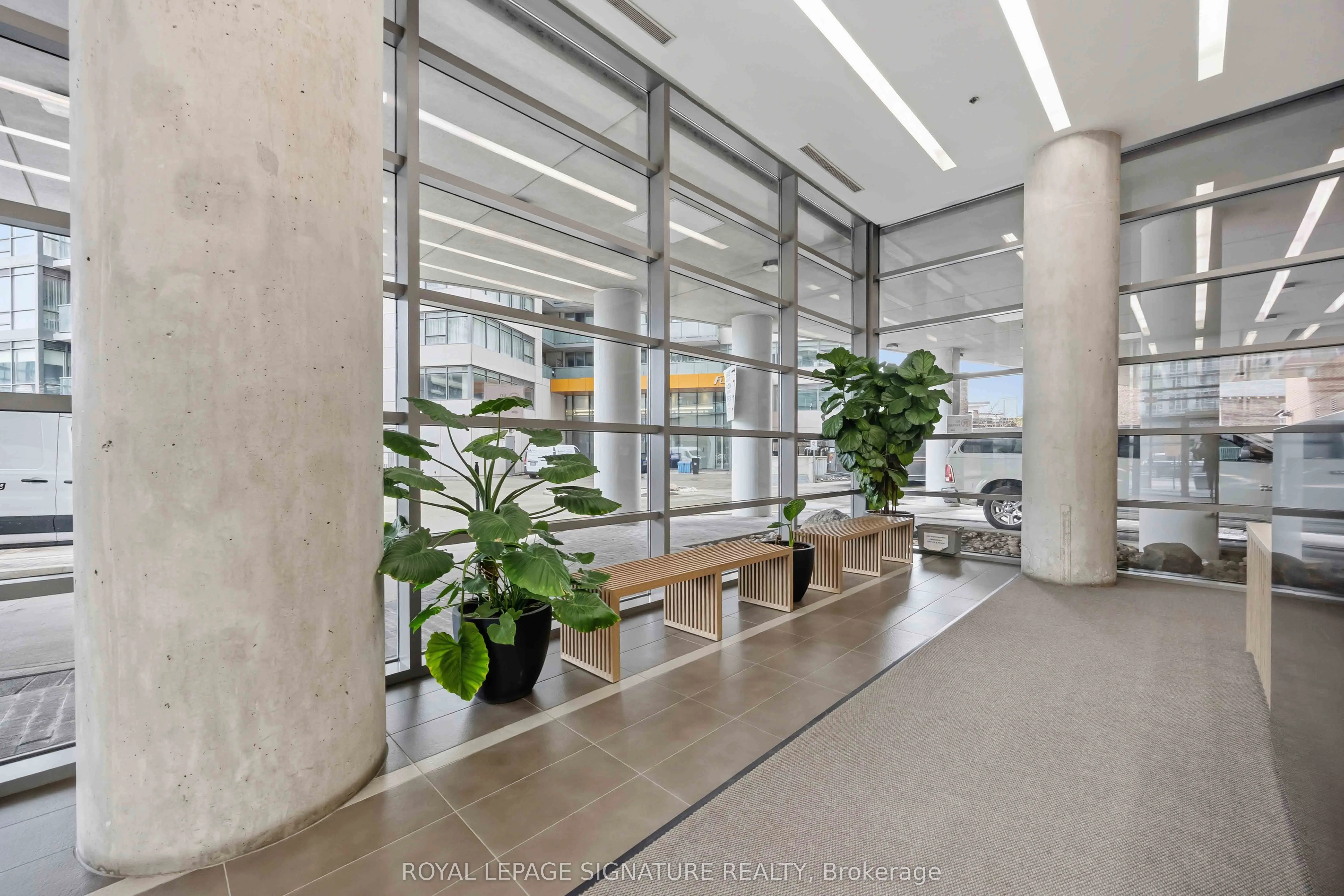 38 Joe Shuster Way #1625