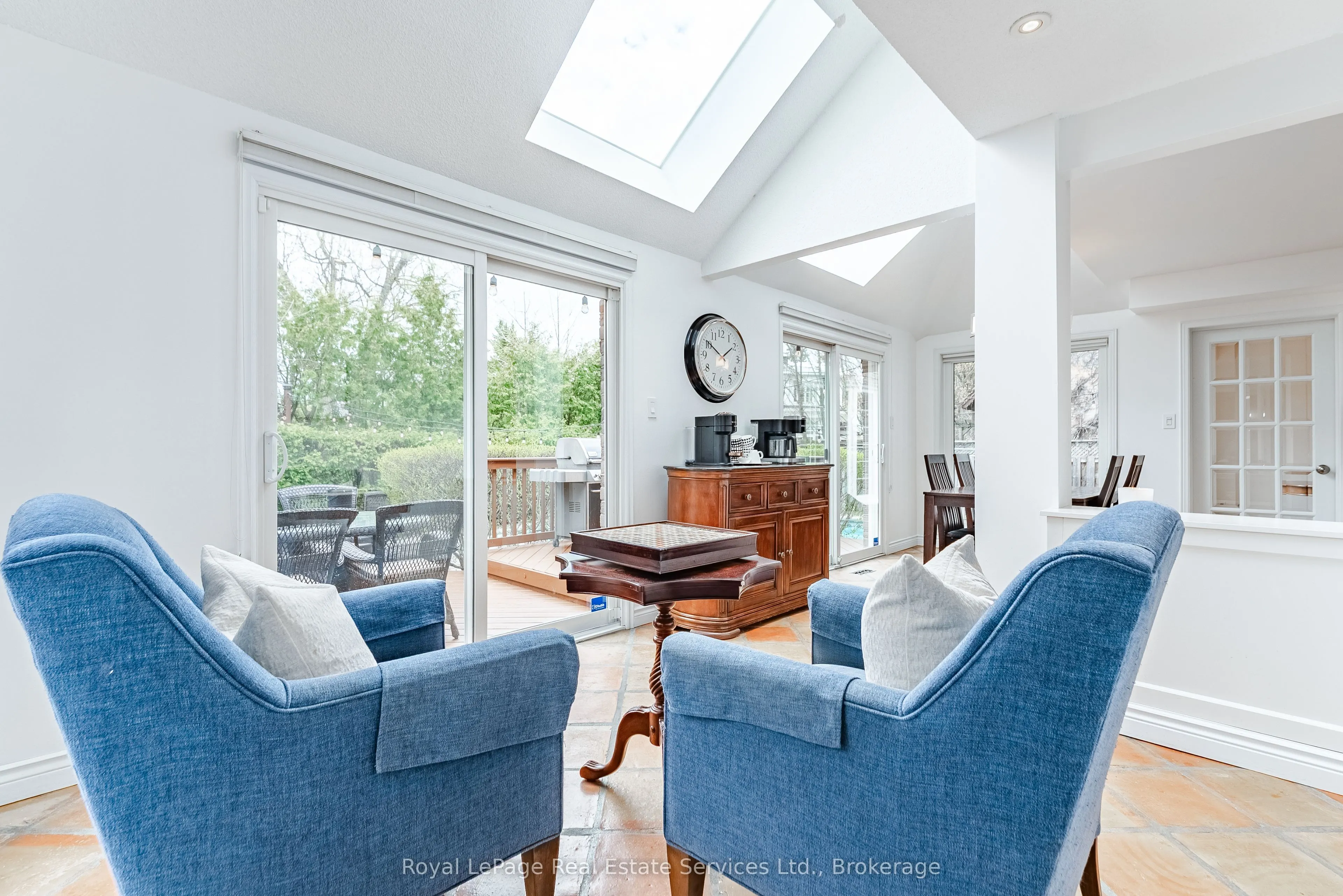 2082 Mississauga Road