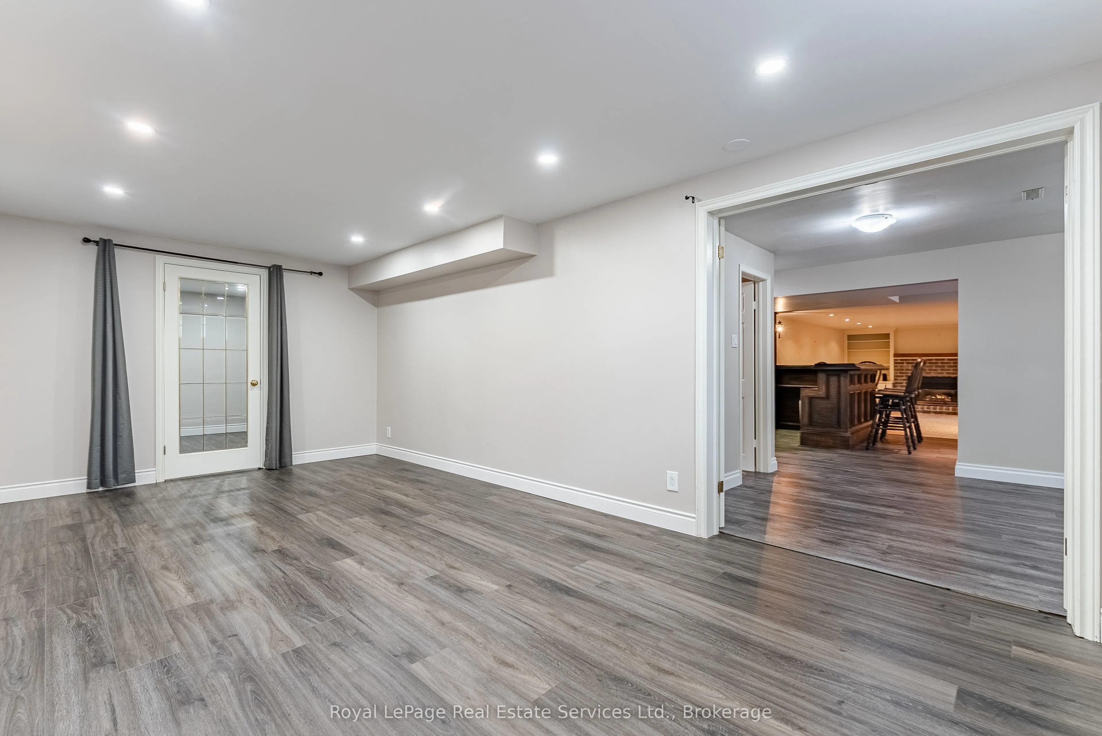 2082 Mississauga Road
