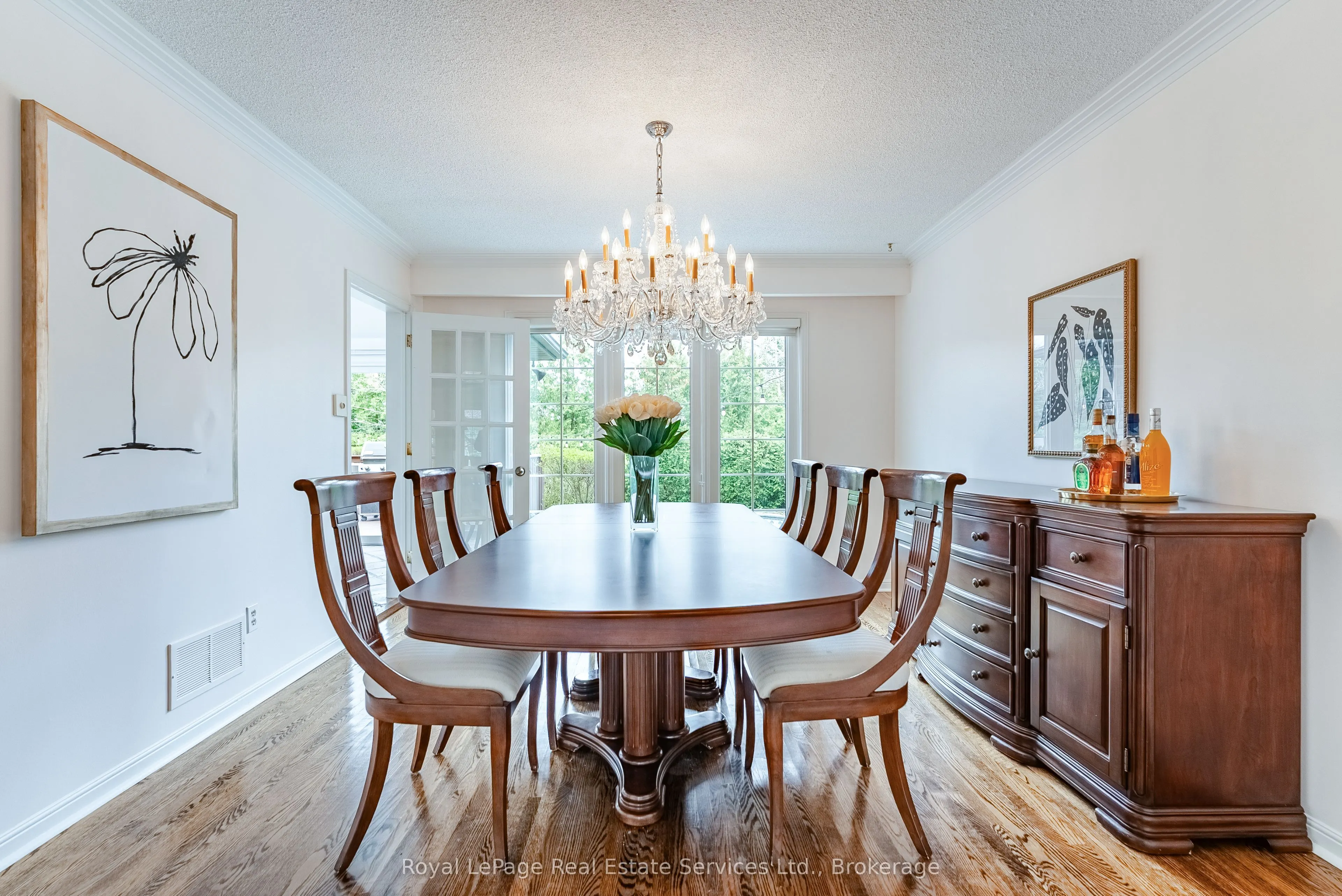 2082 Mississauga Road