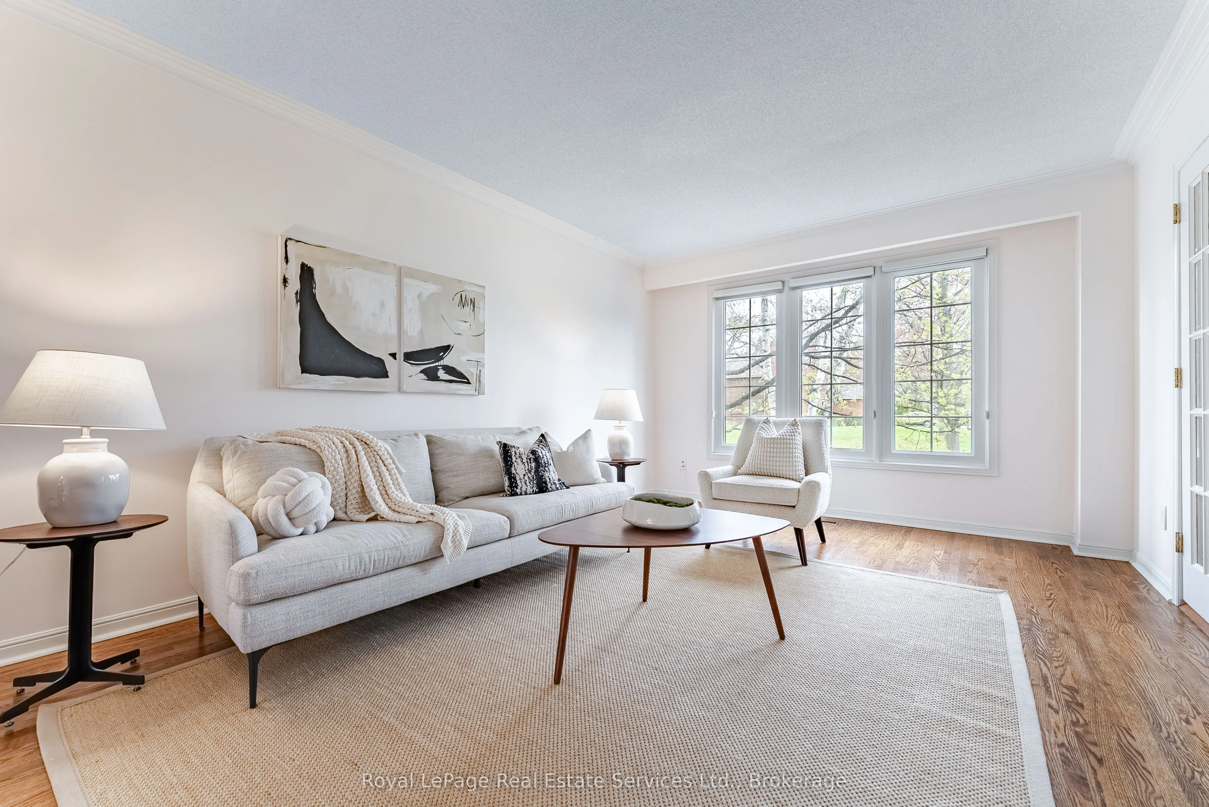 2082 Mississauga Road