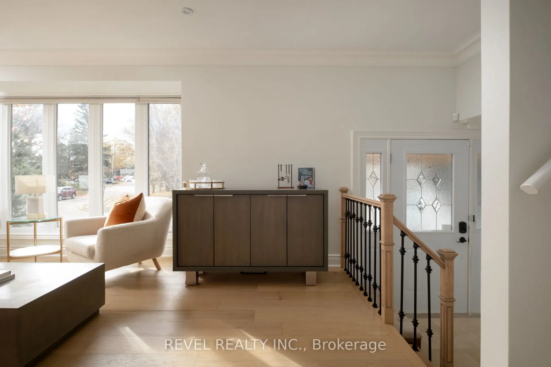 134 Fairwood Place W