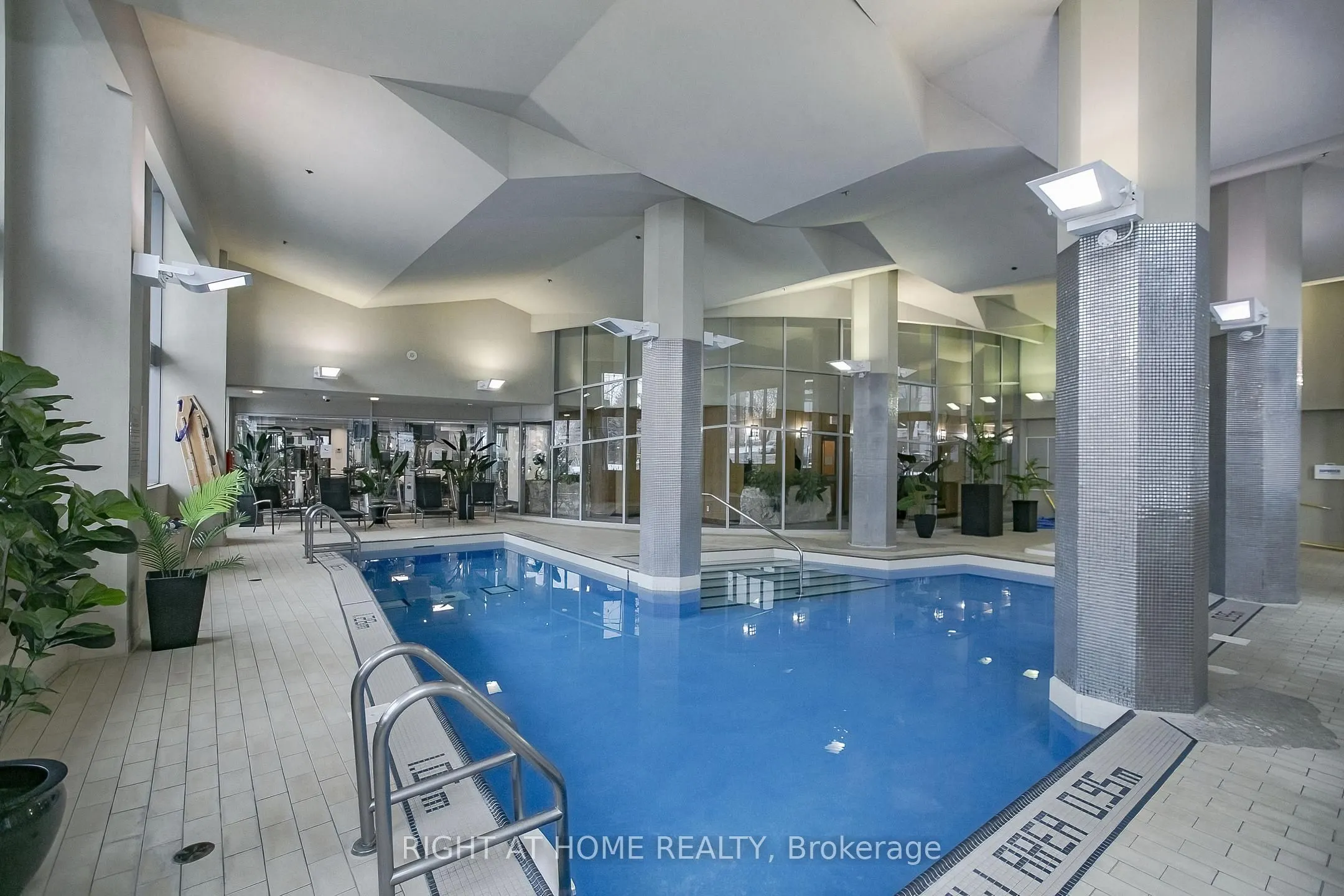 2119 Lake Shore Boulevard W #217