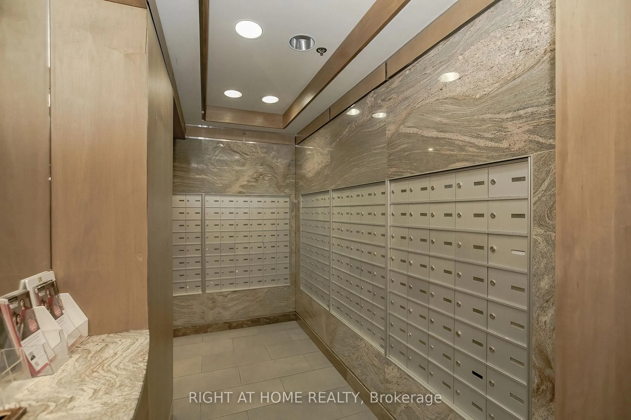 2119 Lake Shore Boulevard W #217