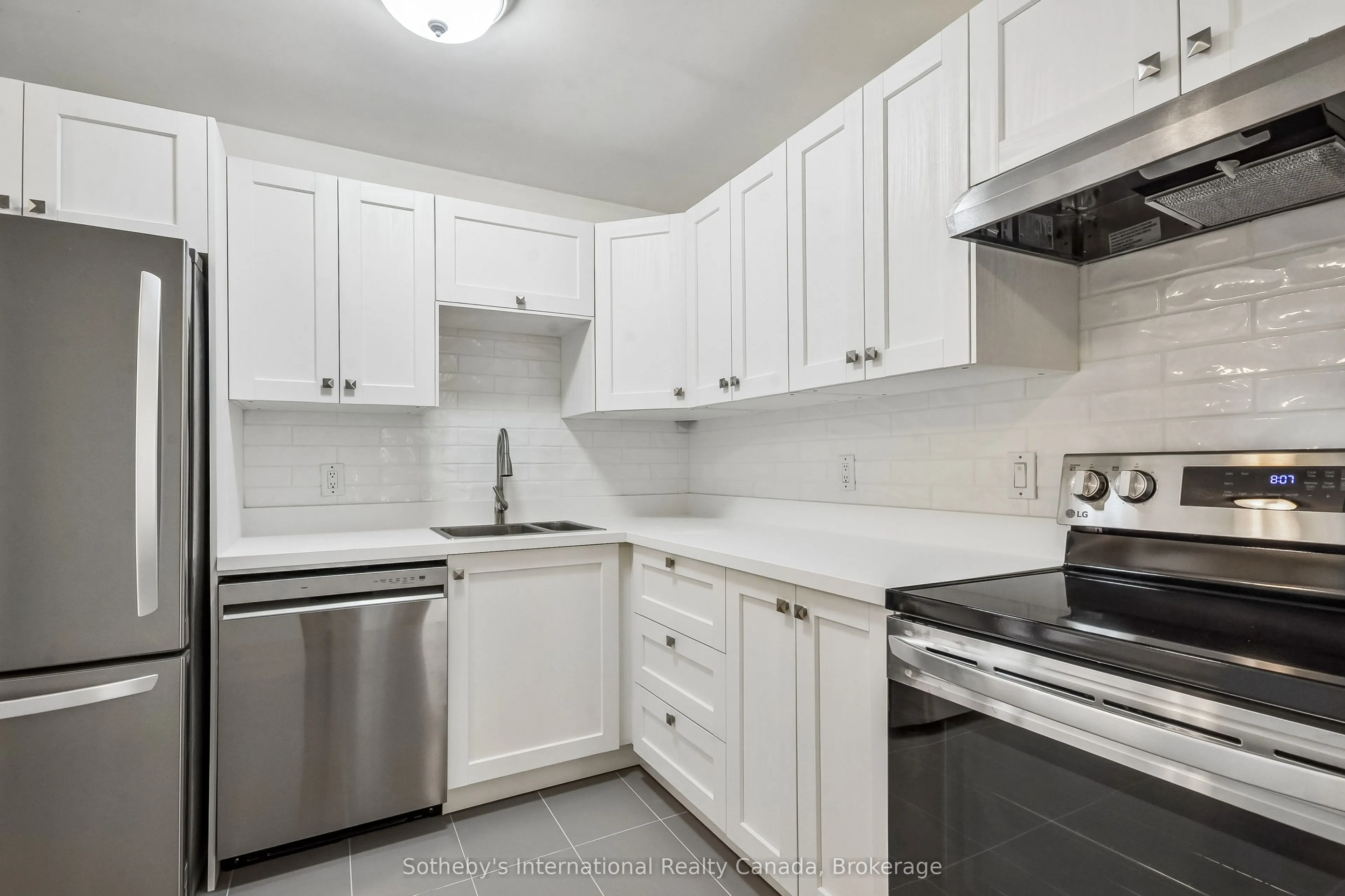 1450 Glen Abbey Gate #434