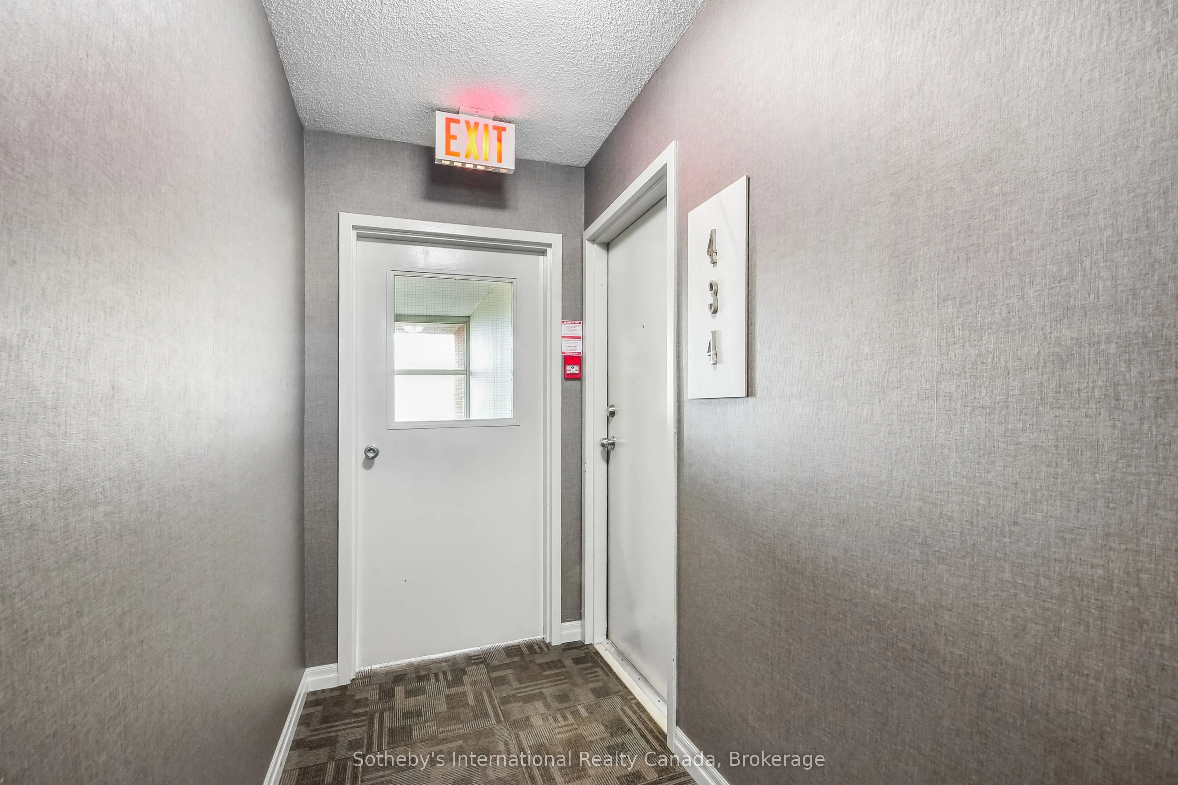 1450 Glen Abbey Gate #434
