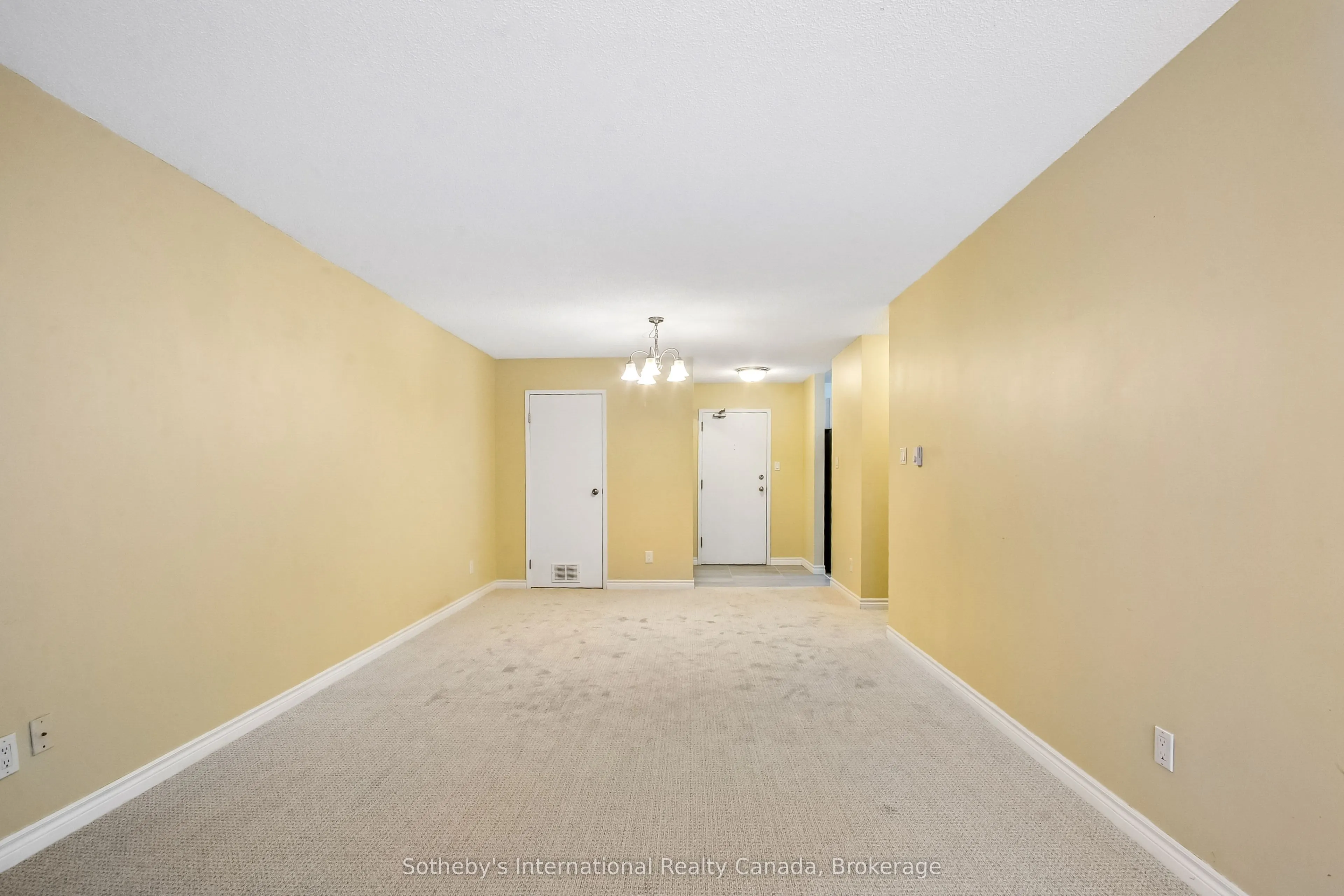 1450 Glen Abbey Gate #434