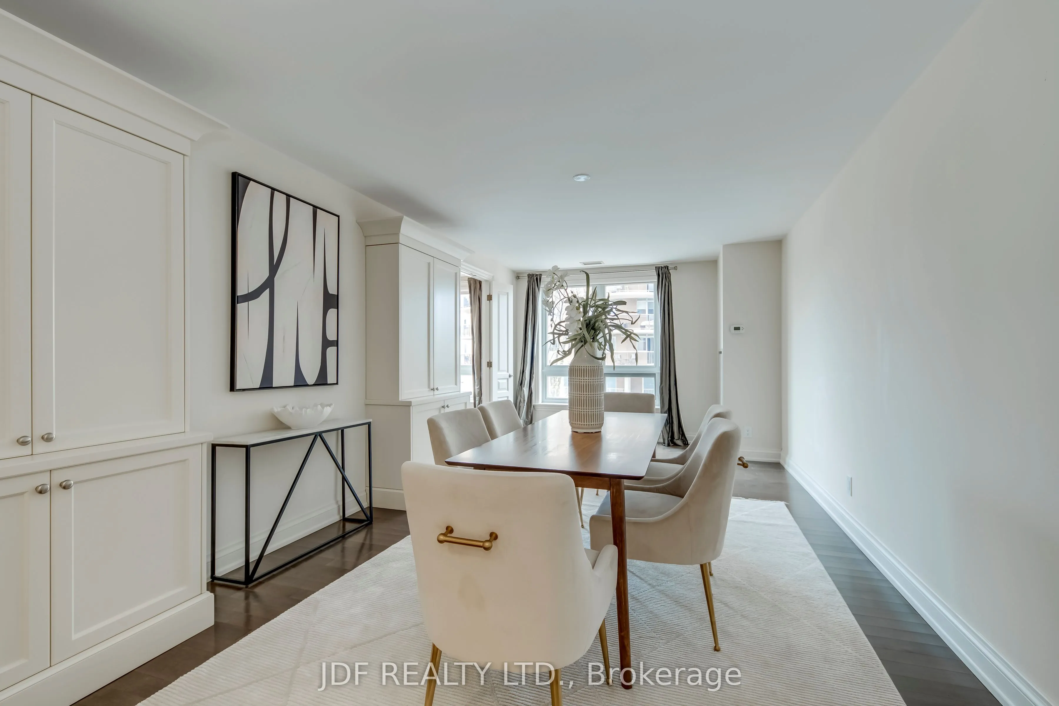 111 Forsythe Street #402