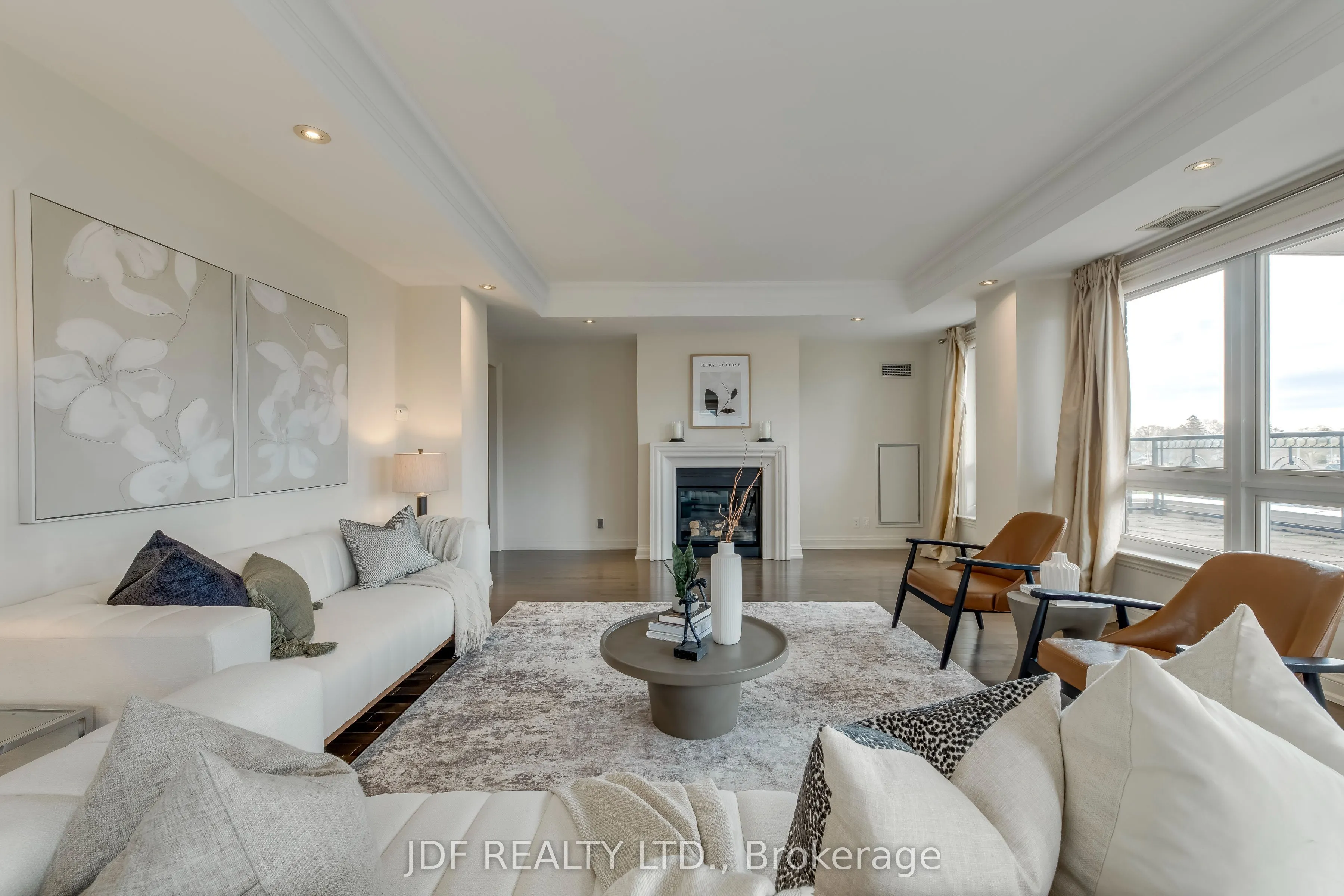 111 Forsythe Street #402