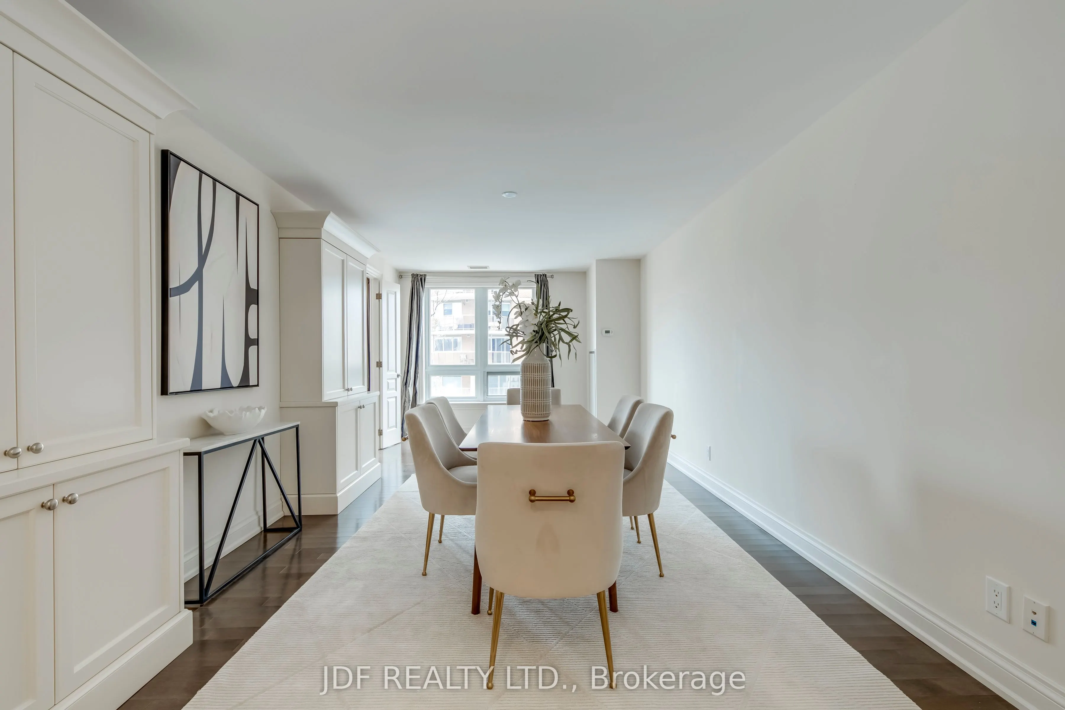 111 Forsythe Street #402
