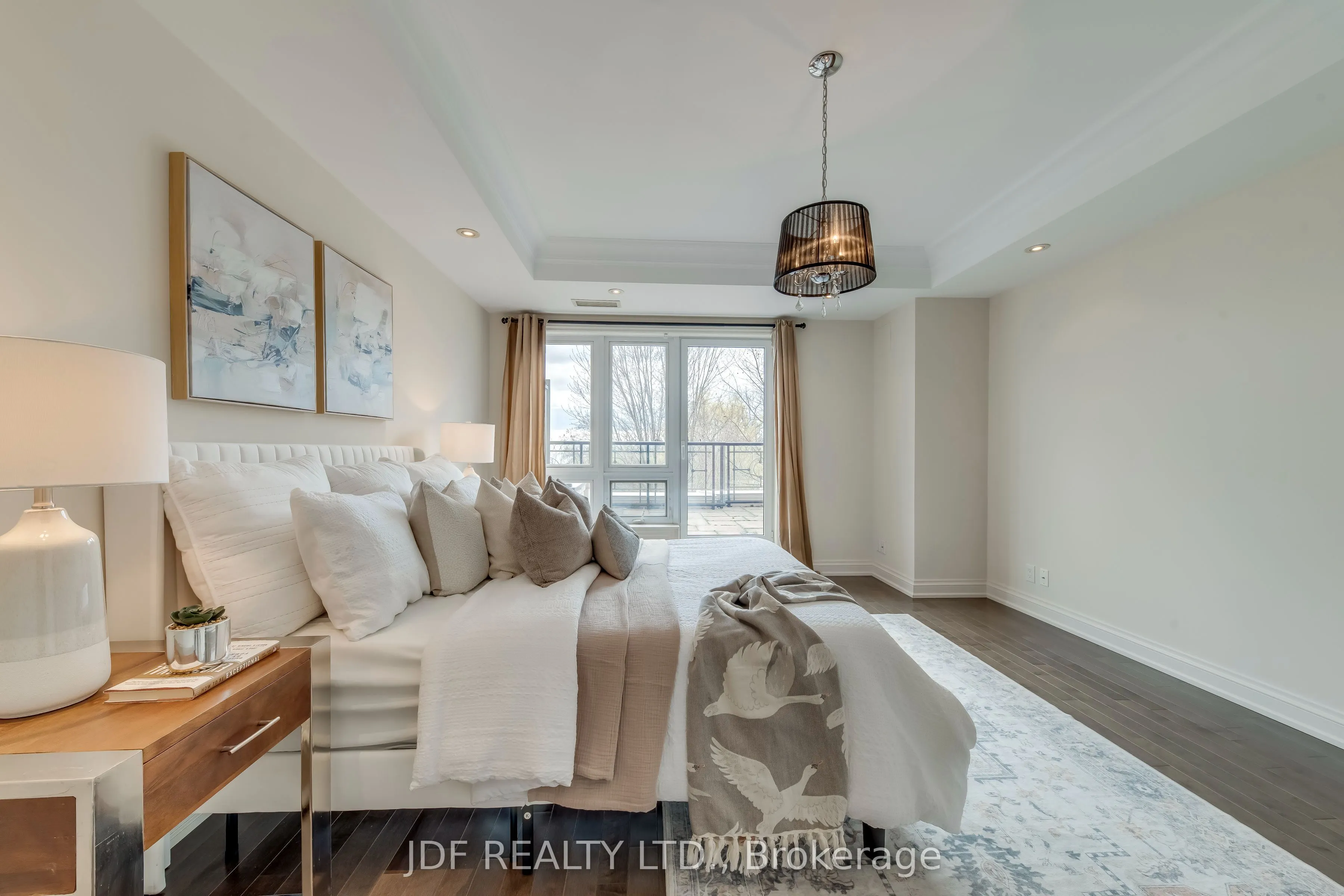 111 Forsythe Street #402